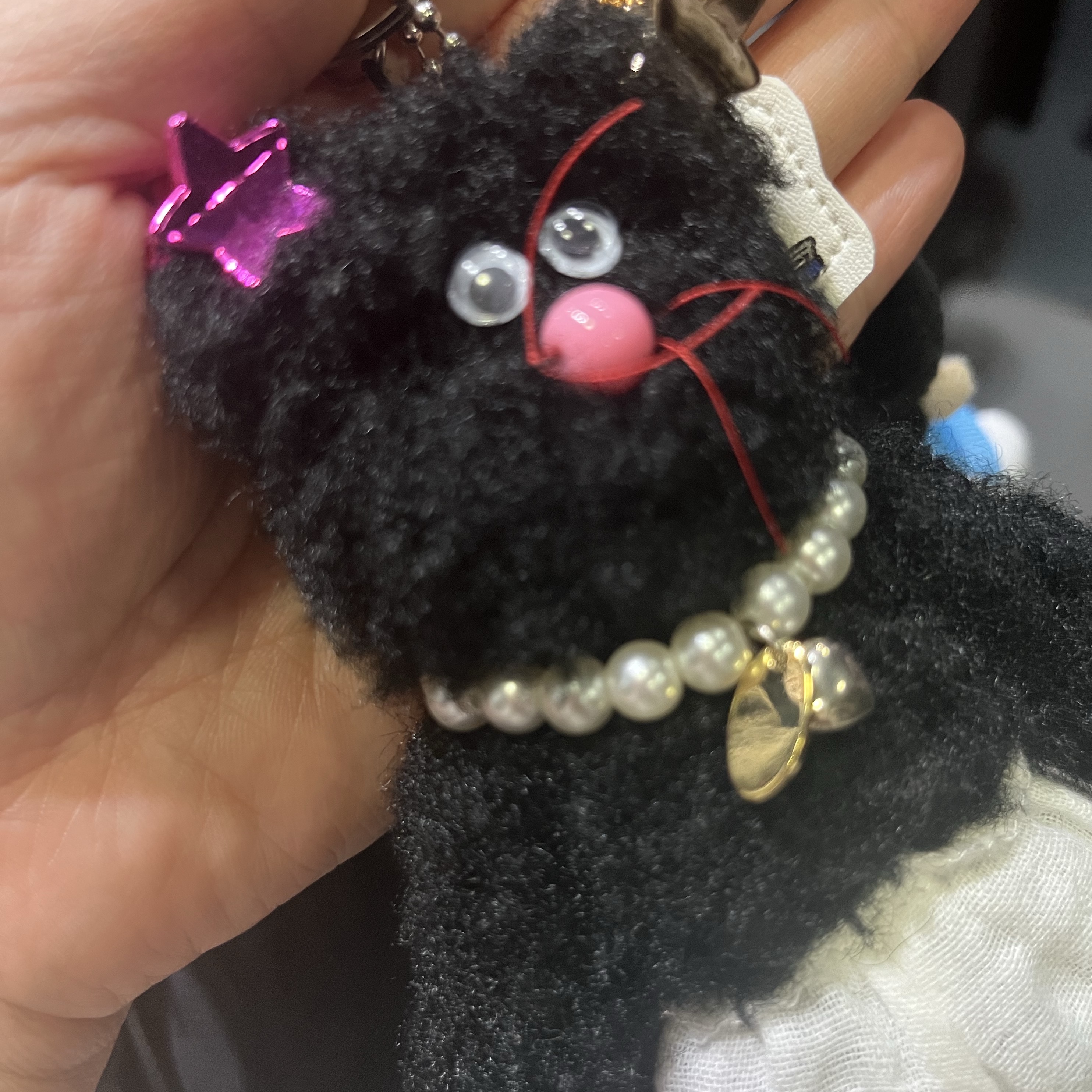 Monamhee Beulpingi & Bred Pearl Heart Necklace 착용 스타일