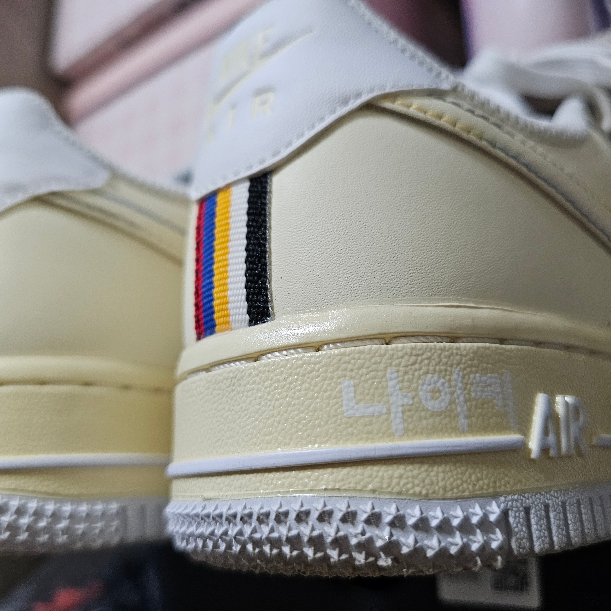 (W) Nike Air Force 1 '07 LV8 Hangul Day 착용 스타일