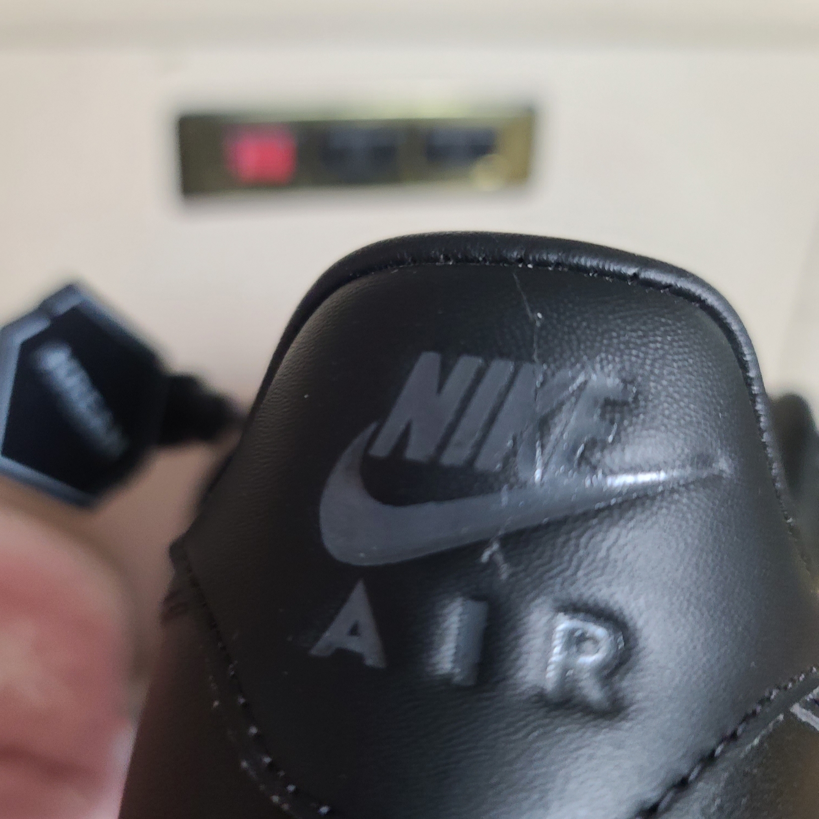 Nike Air Force 1 '07 Fresh Black 착용 스타일