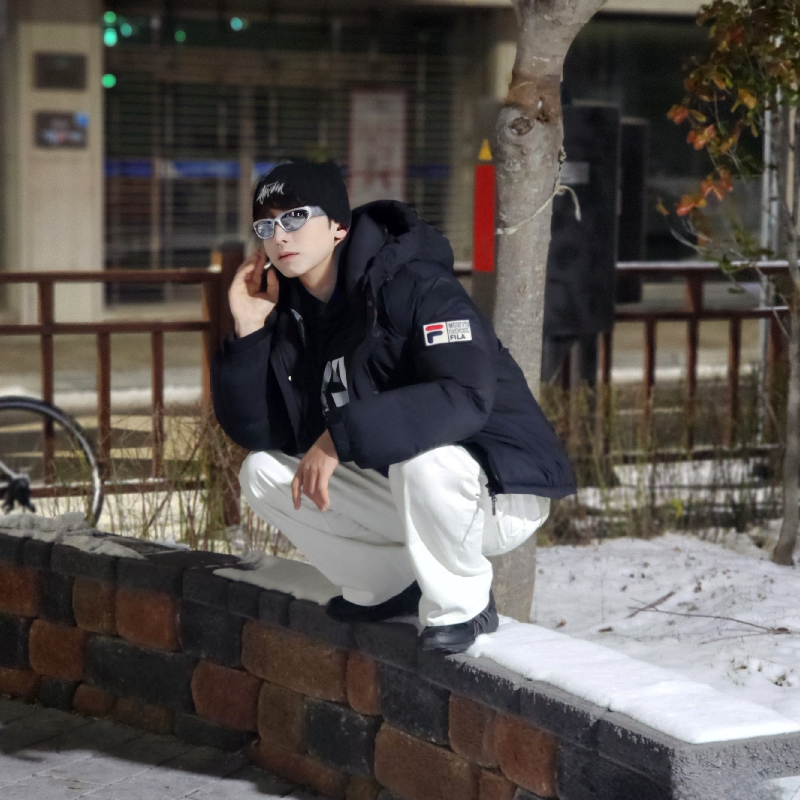 Stussy Big Stock Cuff Beanie Black, Nike NSW Club Fleece Graphic Pullover Hoodie black - Asia 착용 스타일 - 1