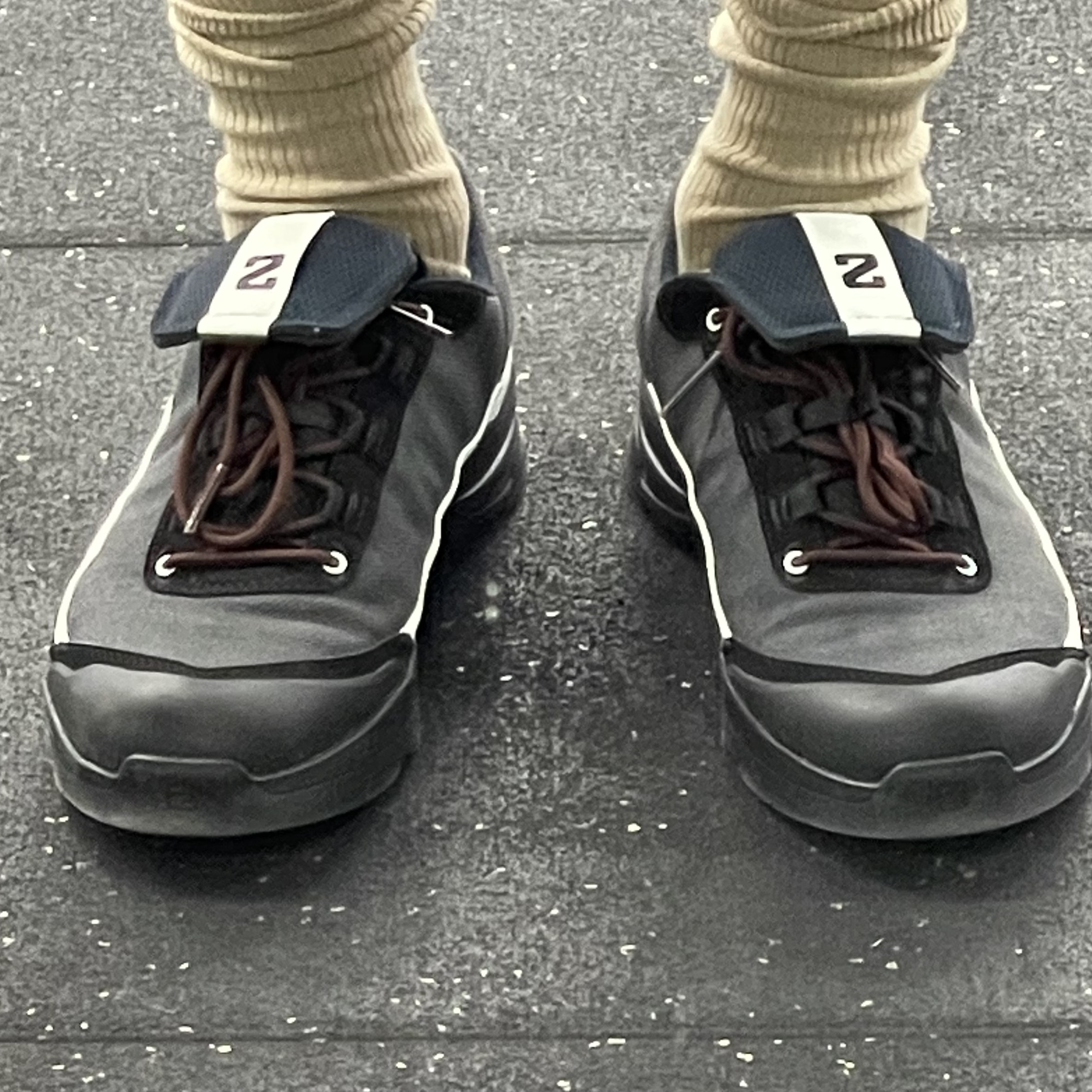 Salomon x GR10K X-Alp Esill Black Metal 착용 스타일 - 1