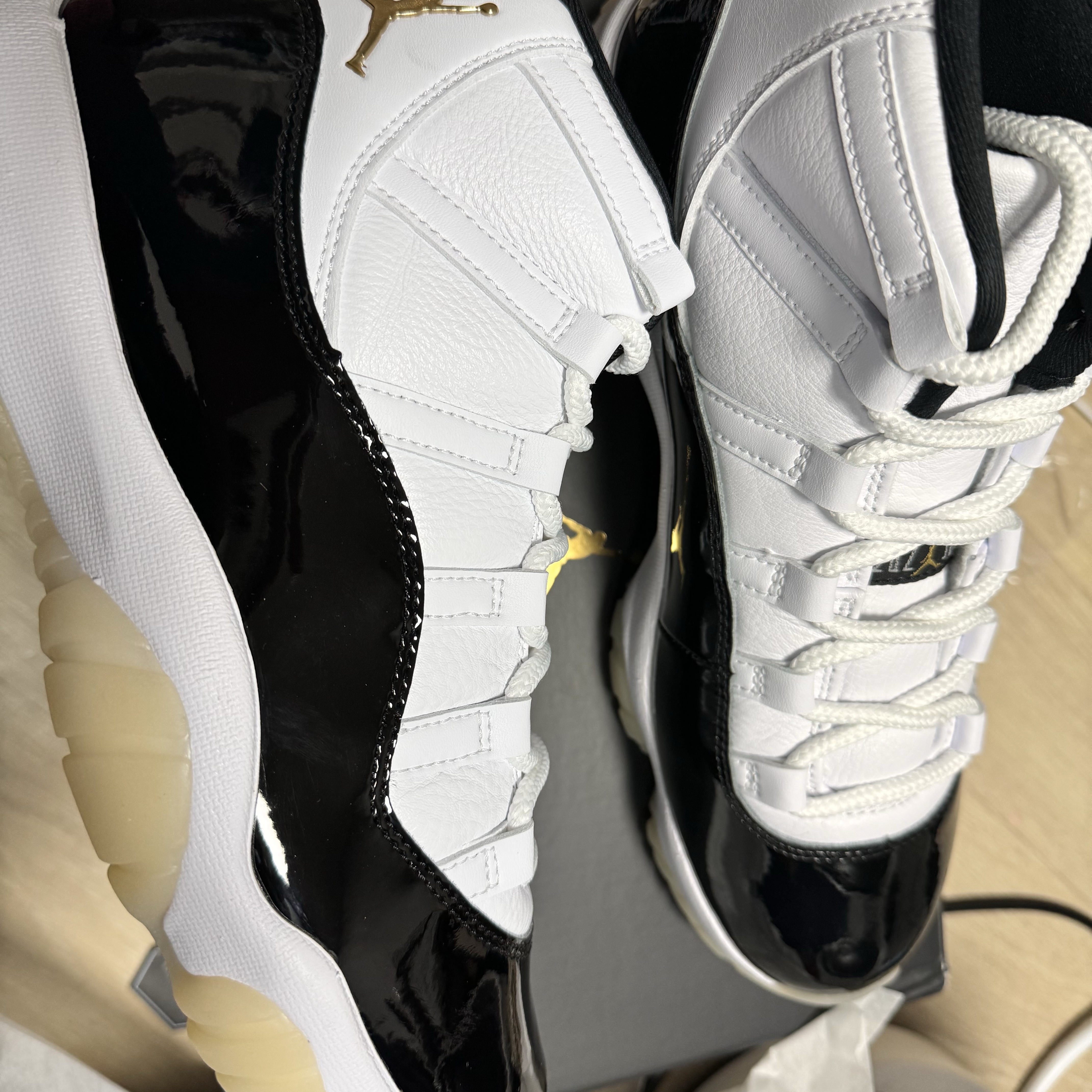 Jordan 11 Retro Gratitude 착용 스타일