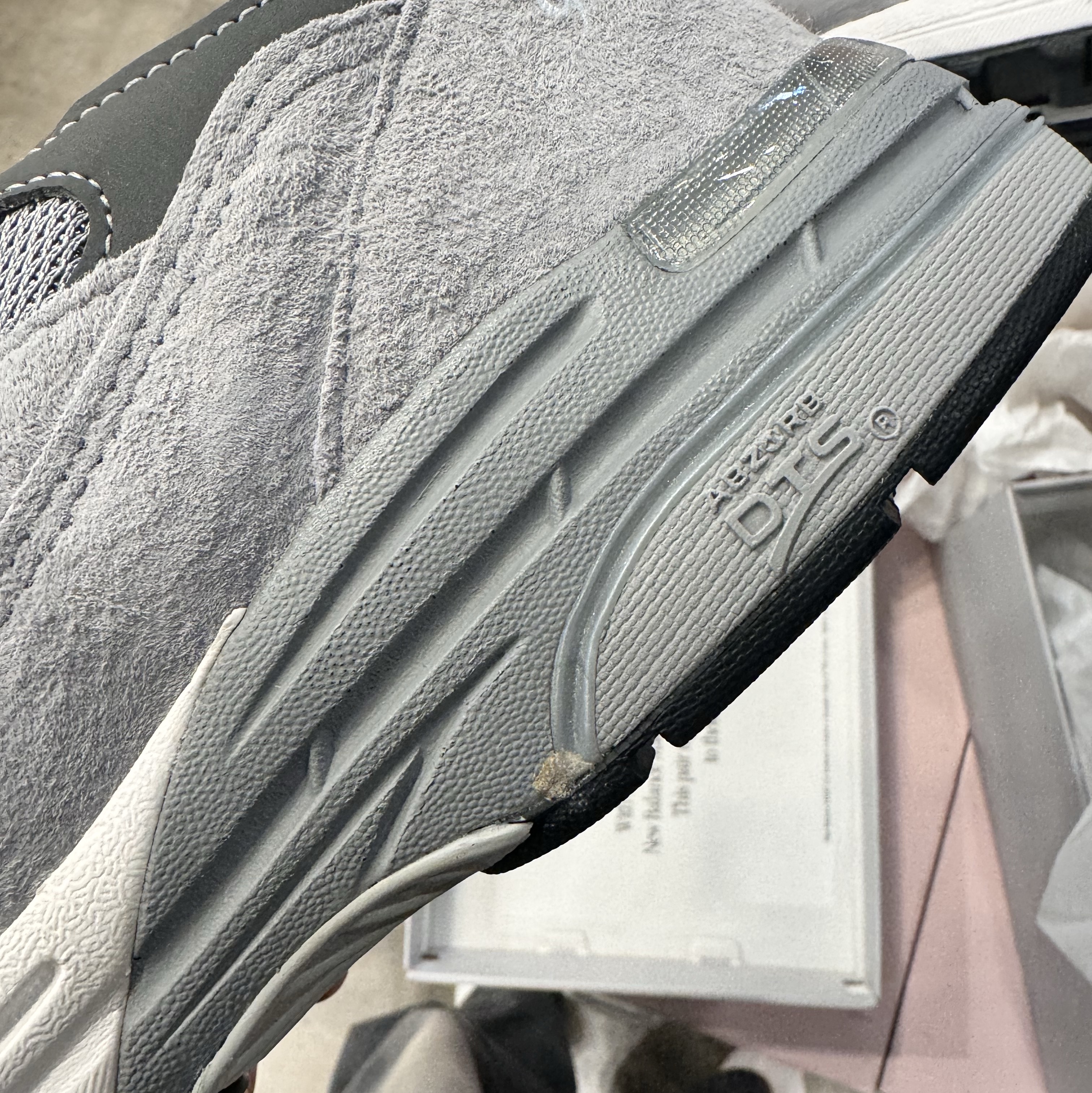 New Balance 993 Made in USA Grey - D Standard 착용 스타일