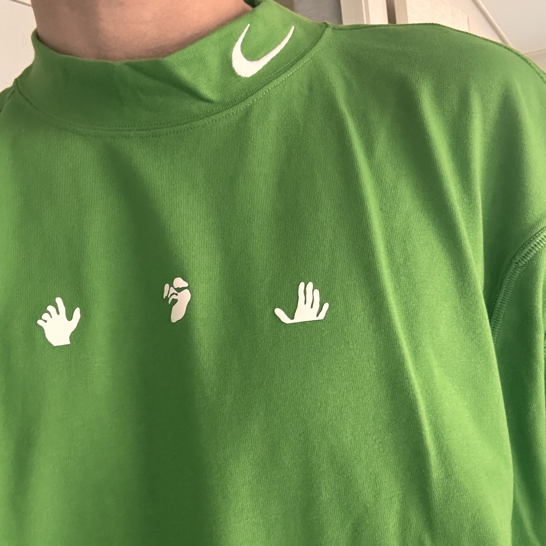 Nike x Off-White Mock Neck Short Sleeve Top Kelly Green - Asia 착용 스타일 - 2
