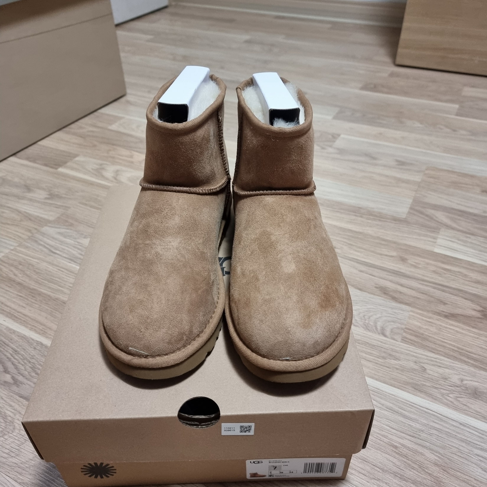 (W) UGG Classic Mini II Boots Chestnut 착용 스타일