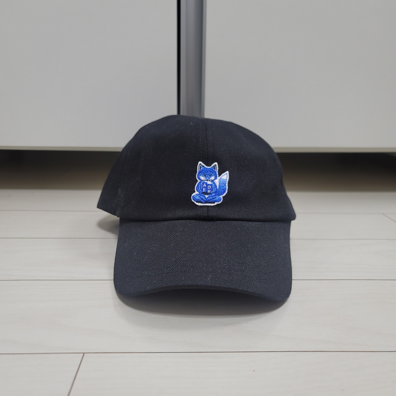 Maison Kitsune x Ader Error Meditation Fox Cap Black 착용 스타일
