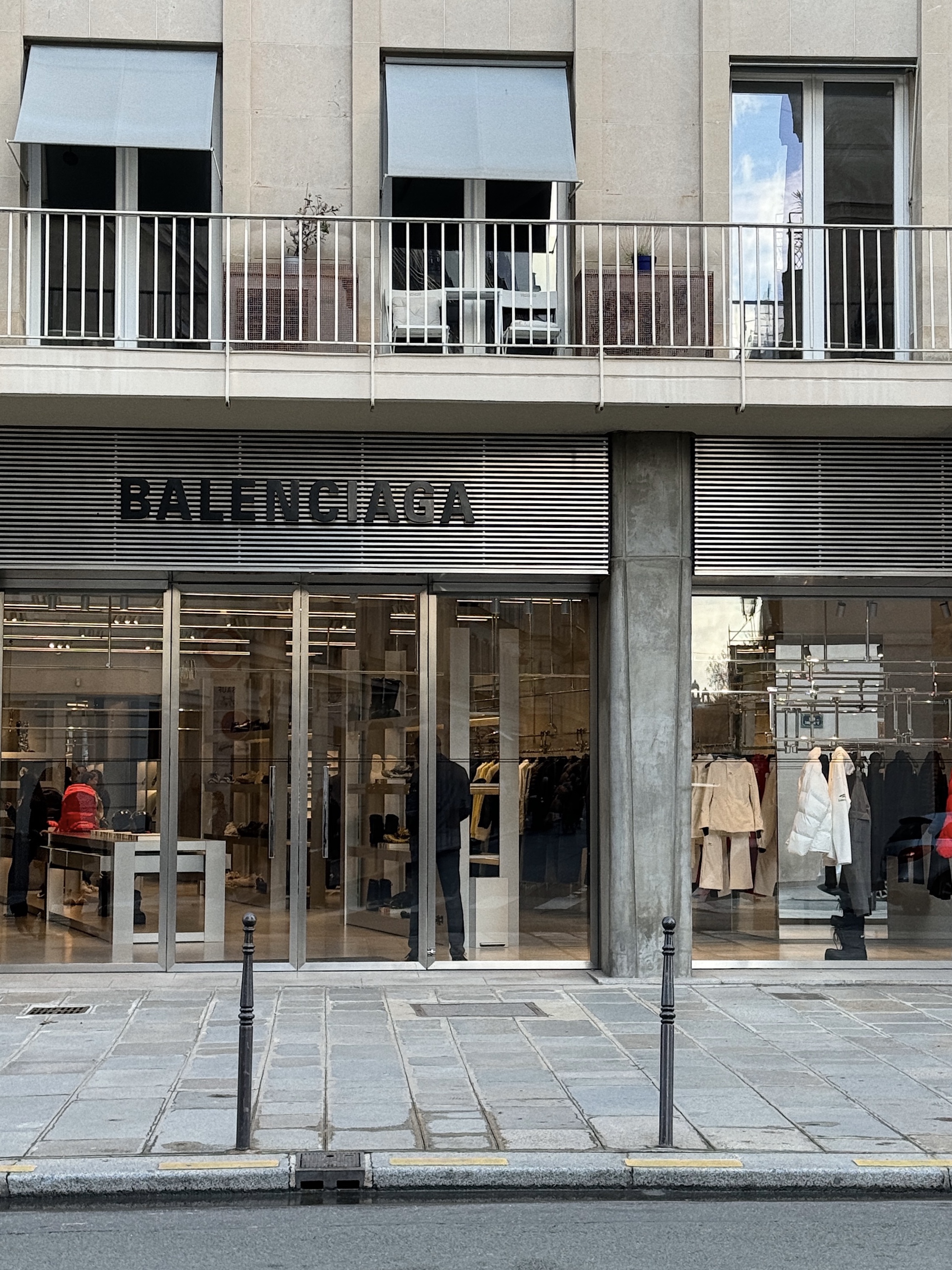 Balenciaga Skiwear Alaska Nylon Low Boot Black, (W) Balenciaga Skiwear Alaska Nylon Low Boot White 착용 스타일 - 10