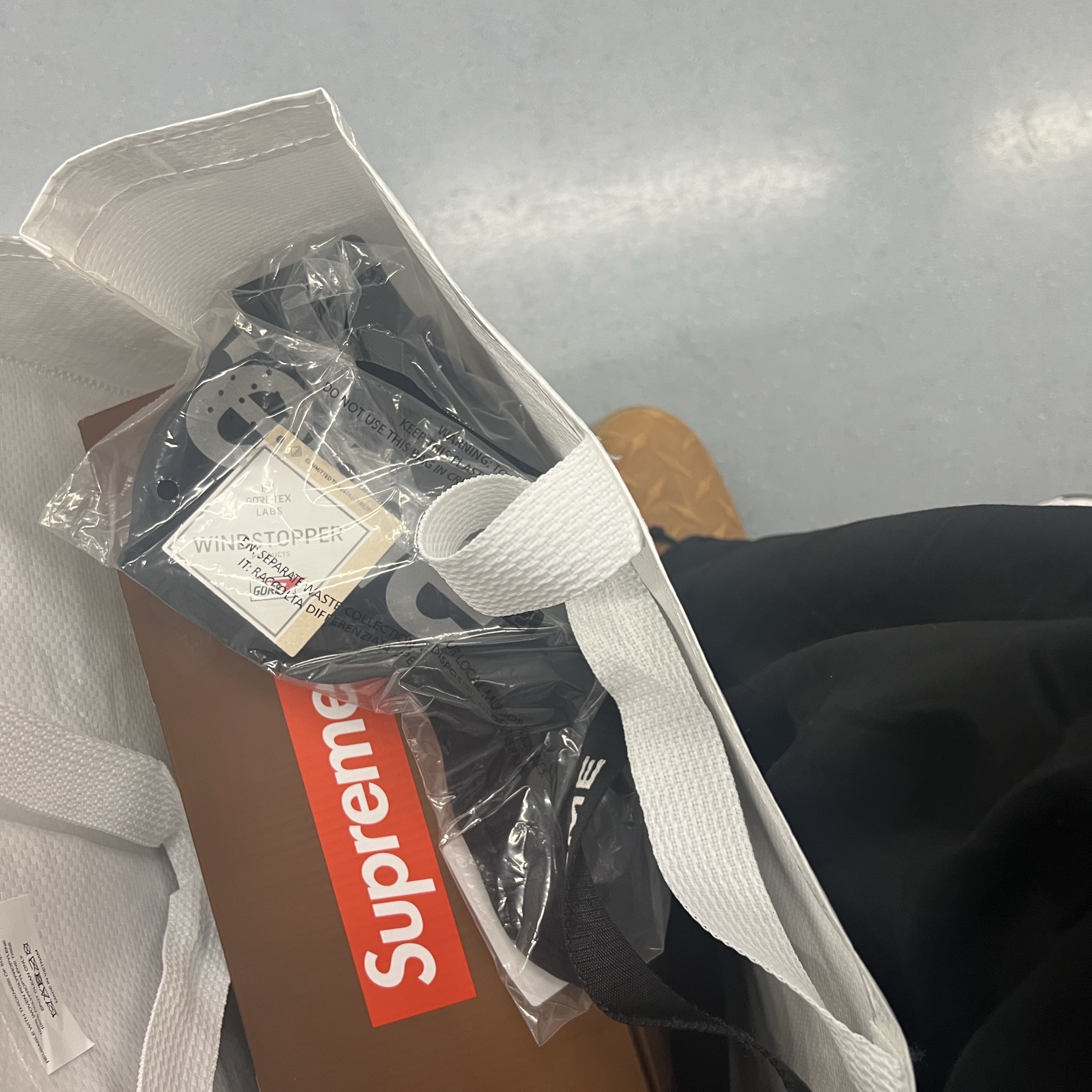 Timberland x Supreme Diamond Plate 6 Inch Premium Waterproof Boot Wheat - 23FW - Medium, Needles H.D. BDU Pants Black 착용 스타일 - 4