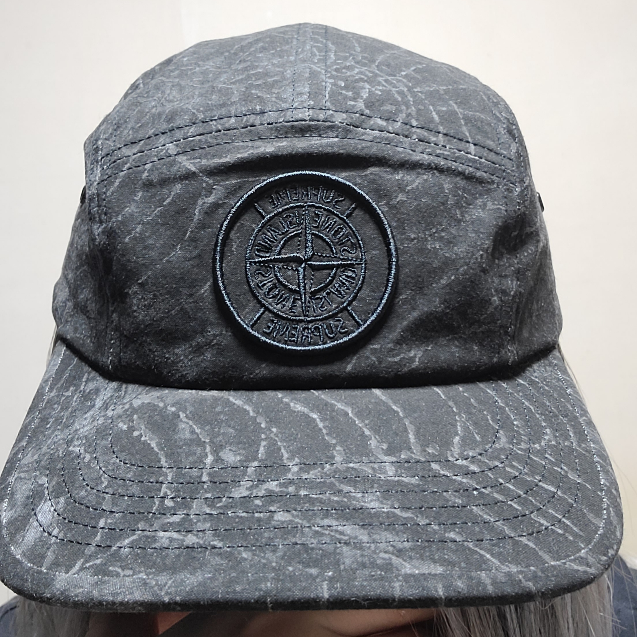 Supreme x Stone Island Camp Cap Black - 23FW 착용 스타일 - 2