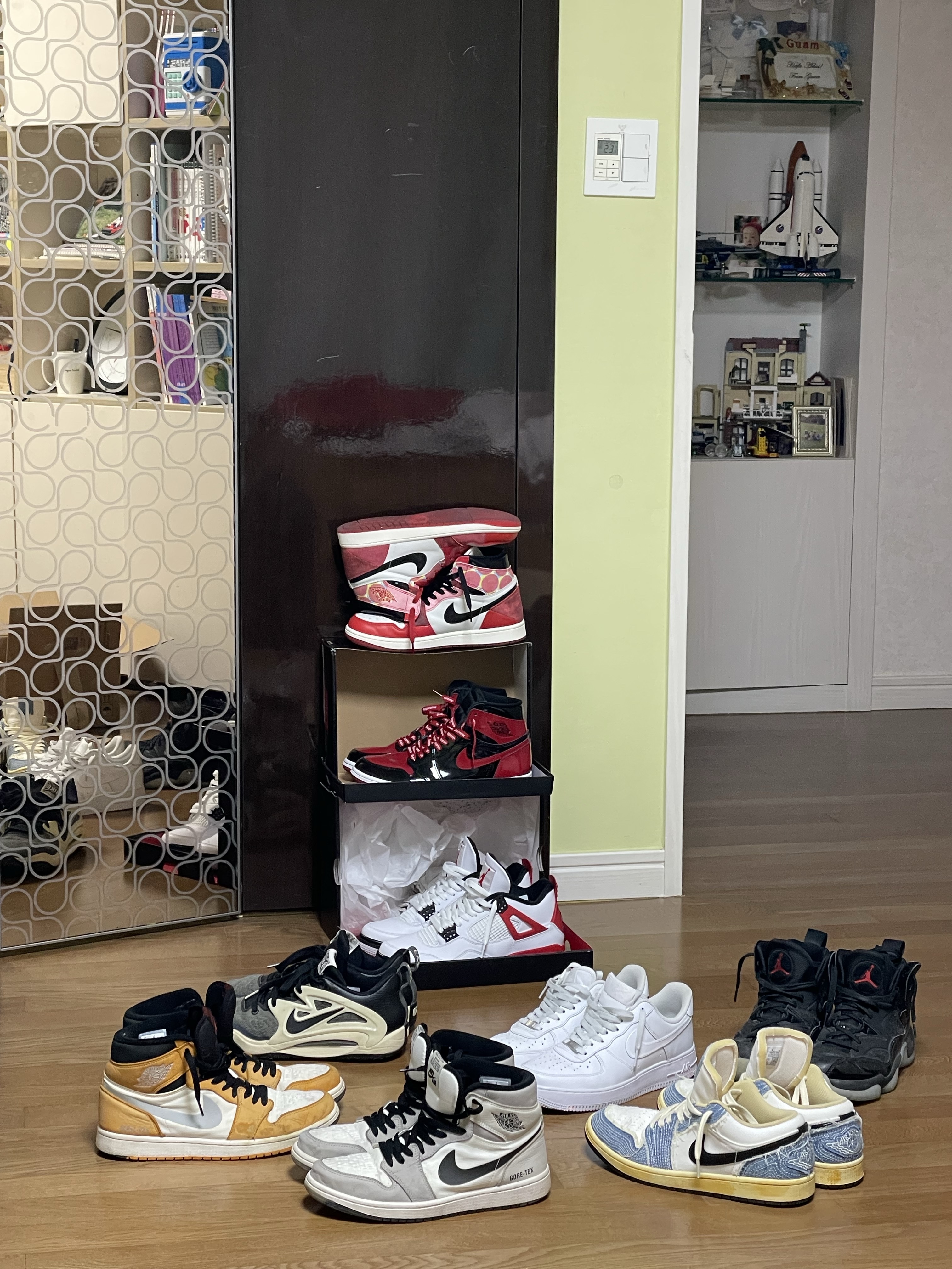 Jordan 1 Retro High Spider-Man Next Chapter, Jordan 1 Low World Make Japan 착용 스타일 - 1