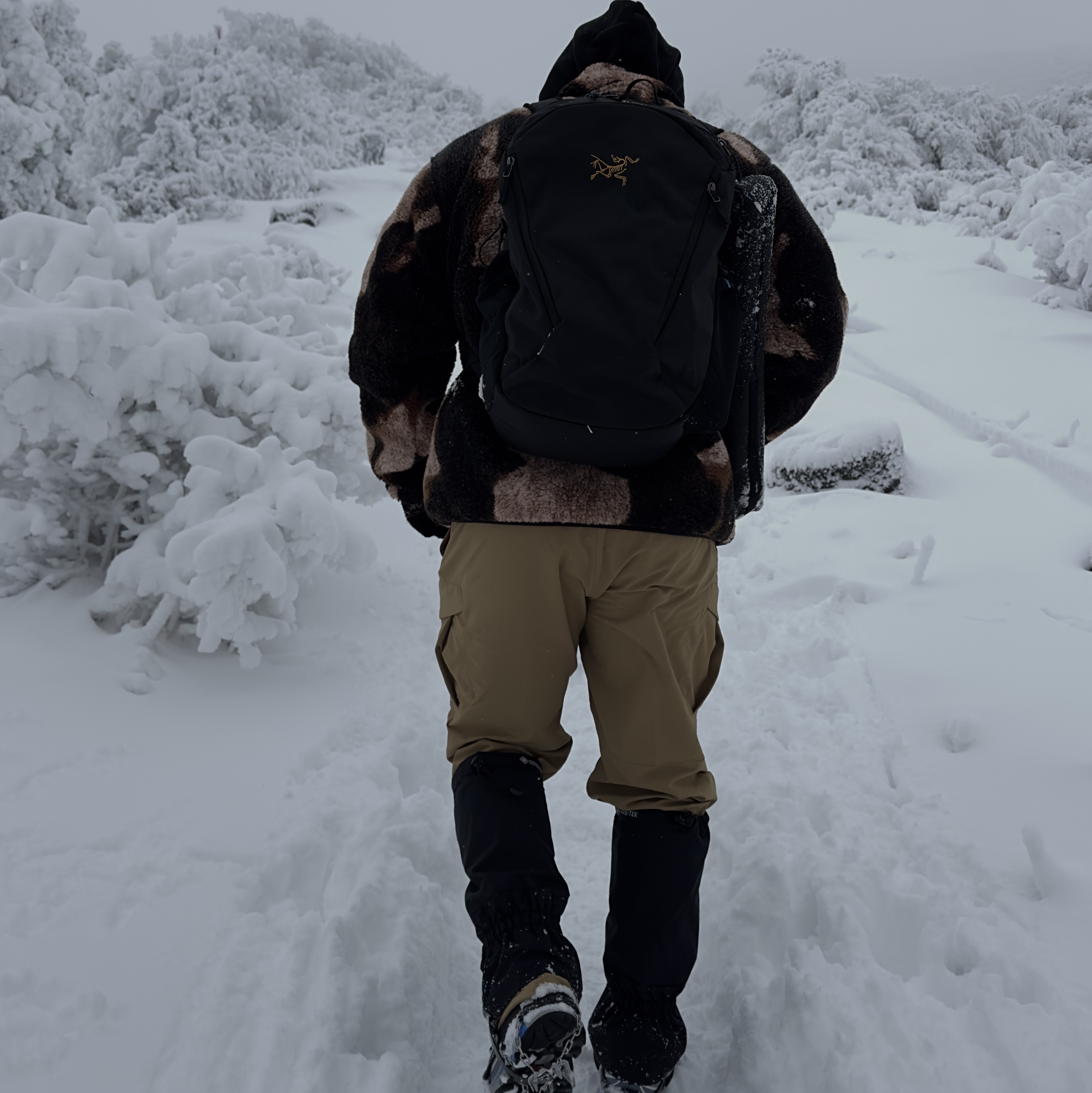 Supreme x The North Face Bleached Denim Print Fleece Jacket Black - 21FW, Salomon x Kith XT-6 Gore-Tex Trellis Ponderosa Pine Vanilla Ice 착용 스타일 - 3