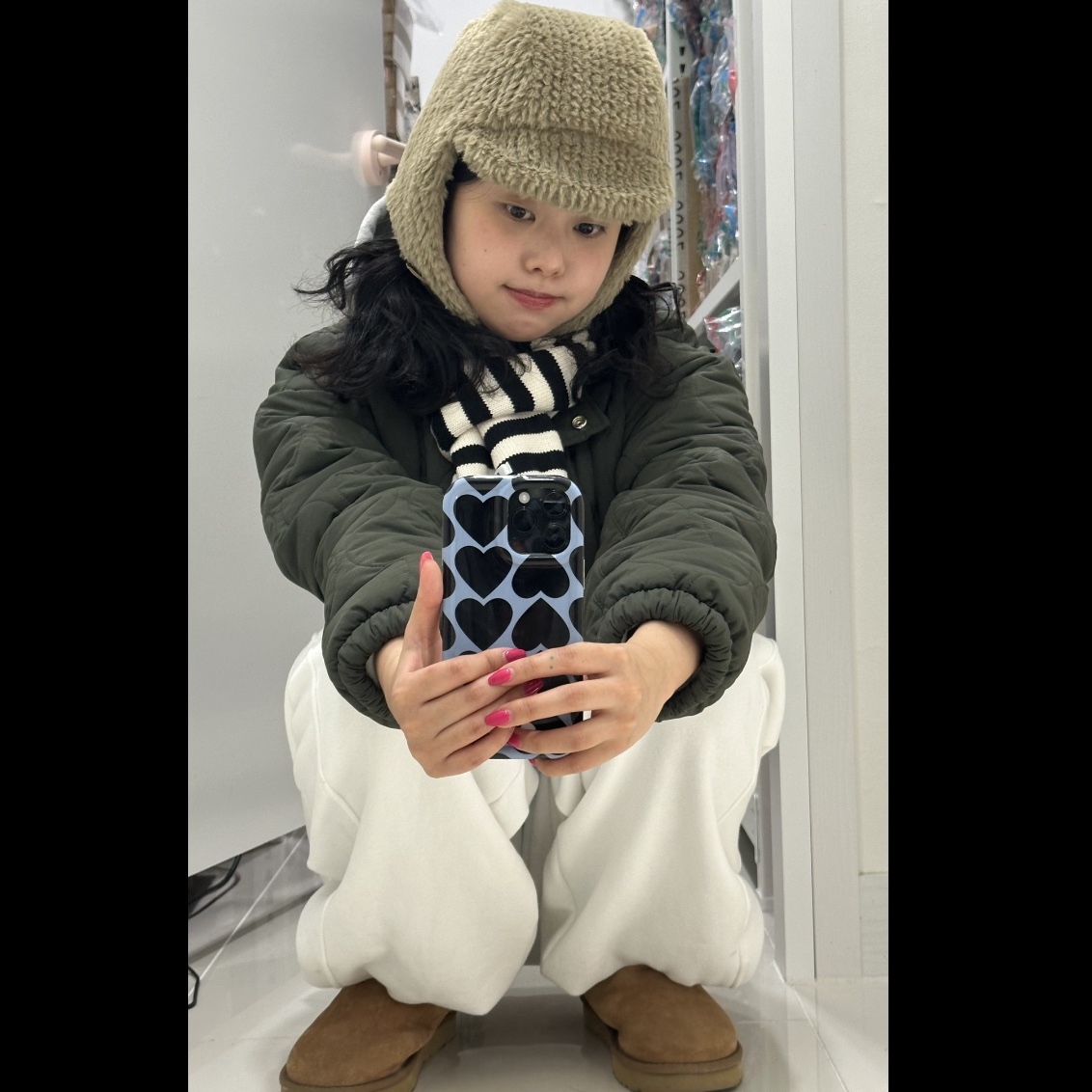 (W) UGG Classic Ultra Mini Boots Chestnut 착용 스타일