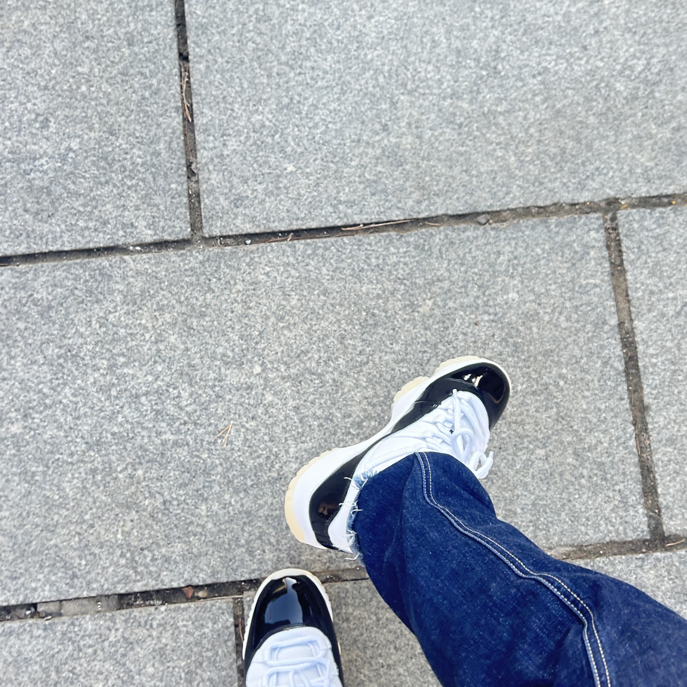 Jordan 11 Retro Gratitude 착용 스타일