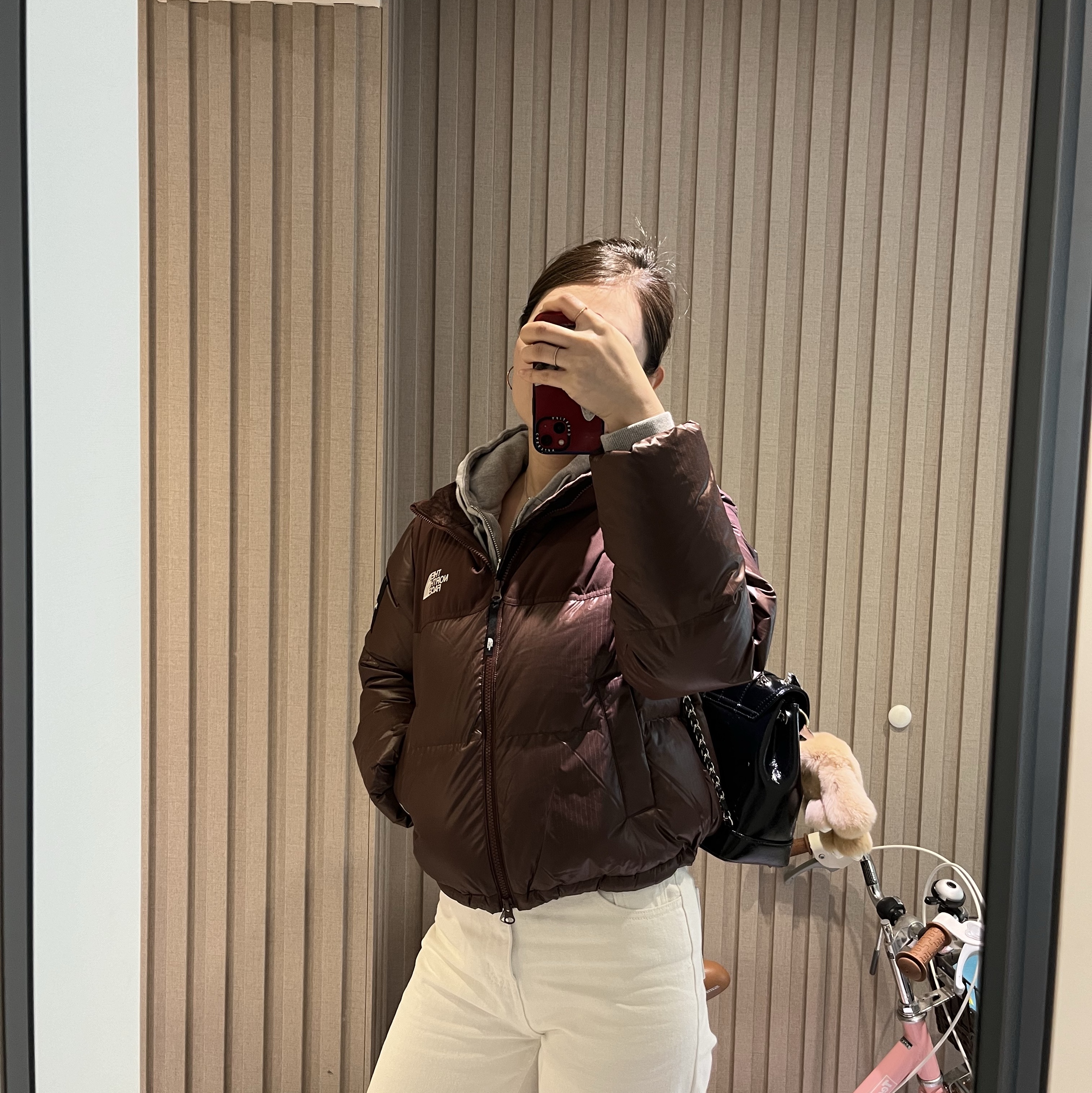 (W) The North Face White Label Novelty Nuptse Down Jacket Cocoa Brown 착용 스타일