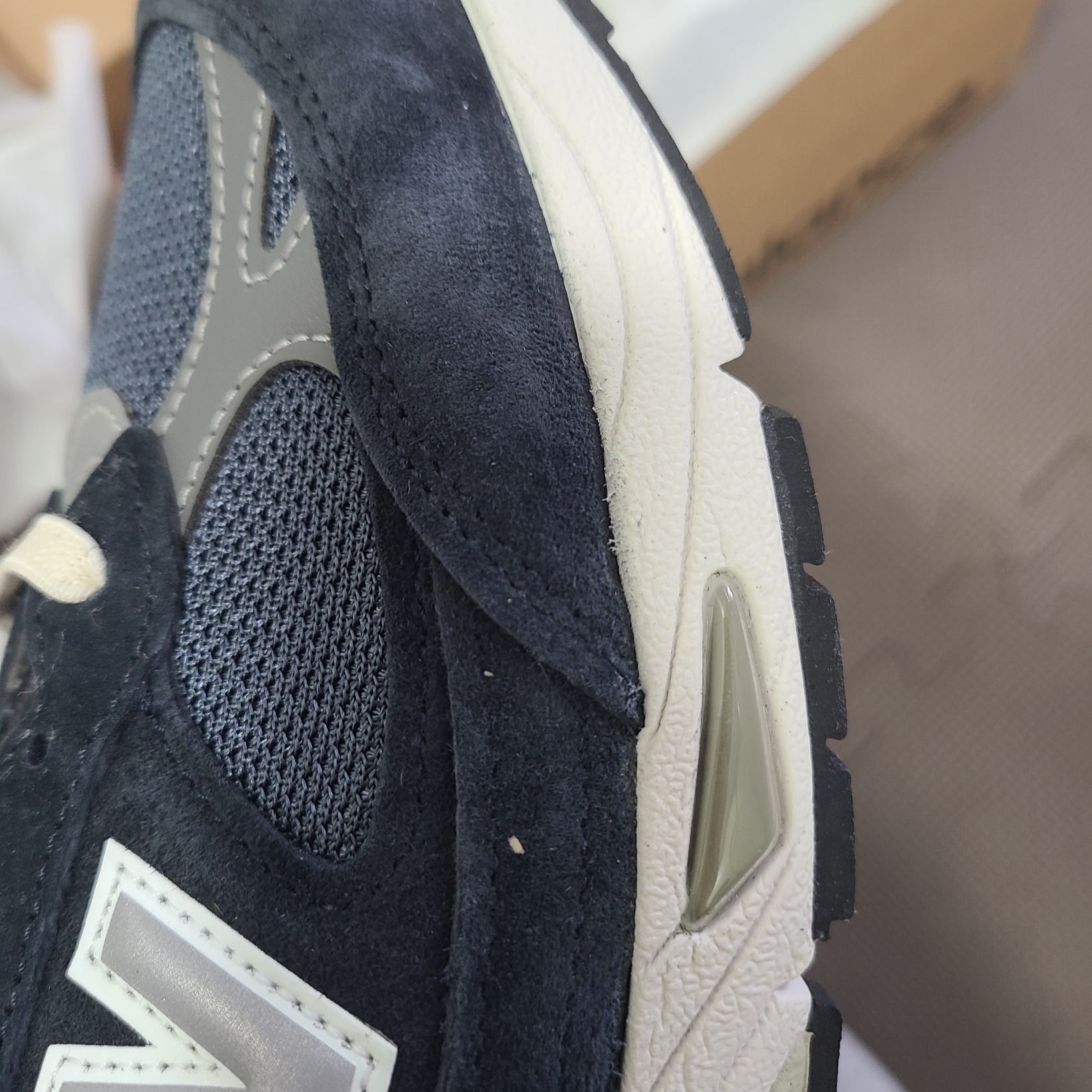New Balance 991 Made in UK Navy 착용 스타일 - 5
