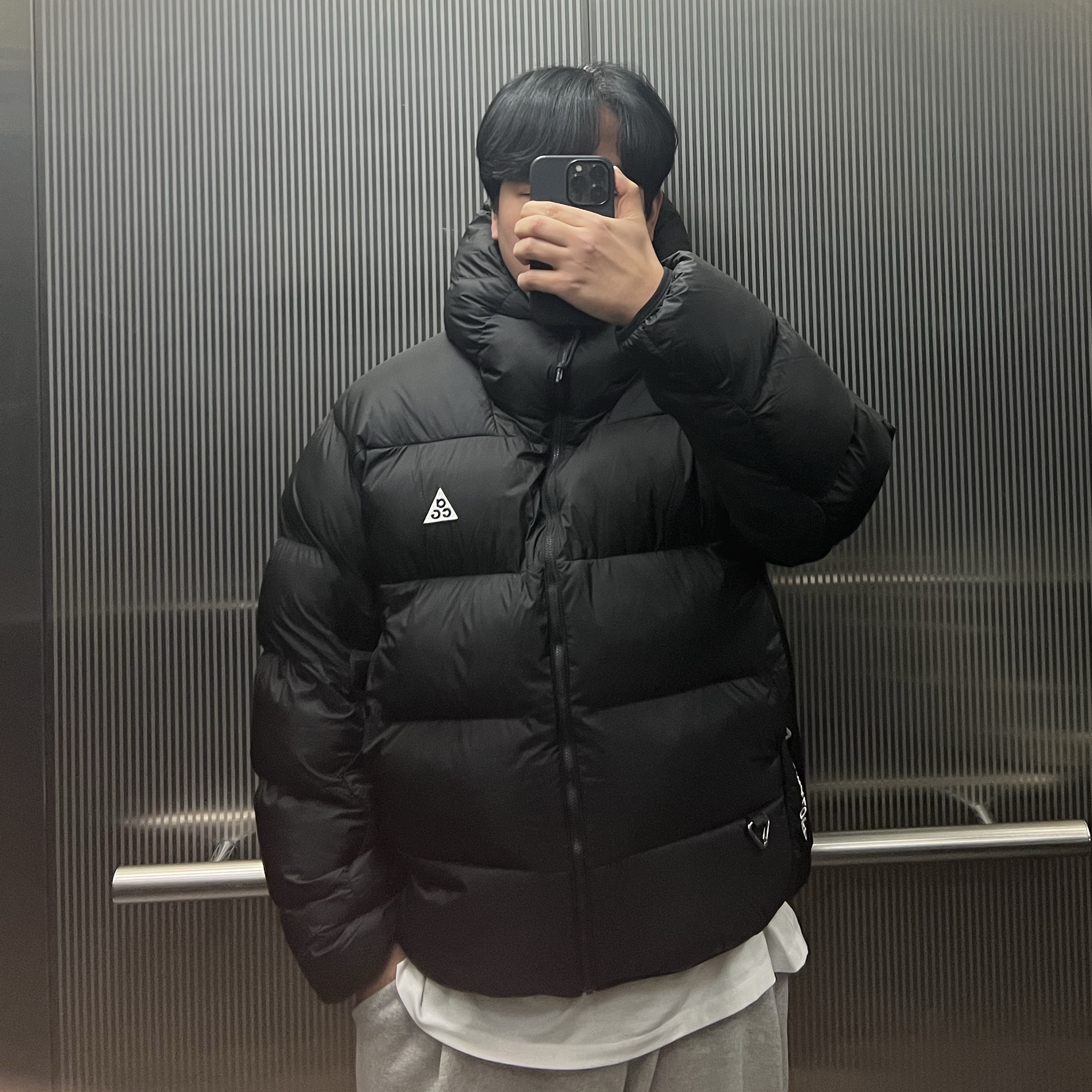 J (@lain_j) 님의 게시물 | KREAM