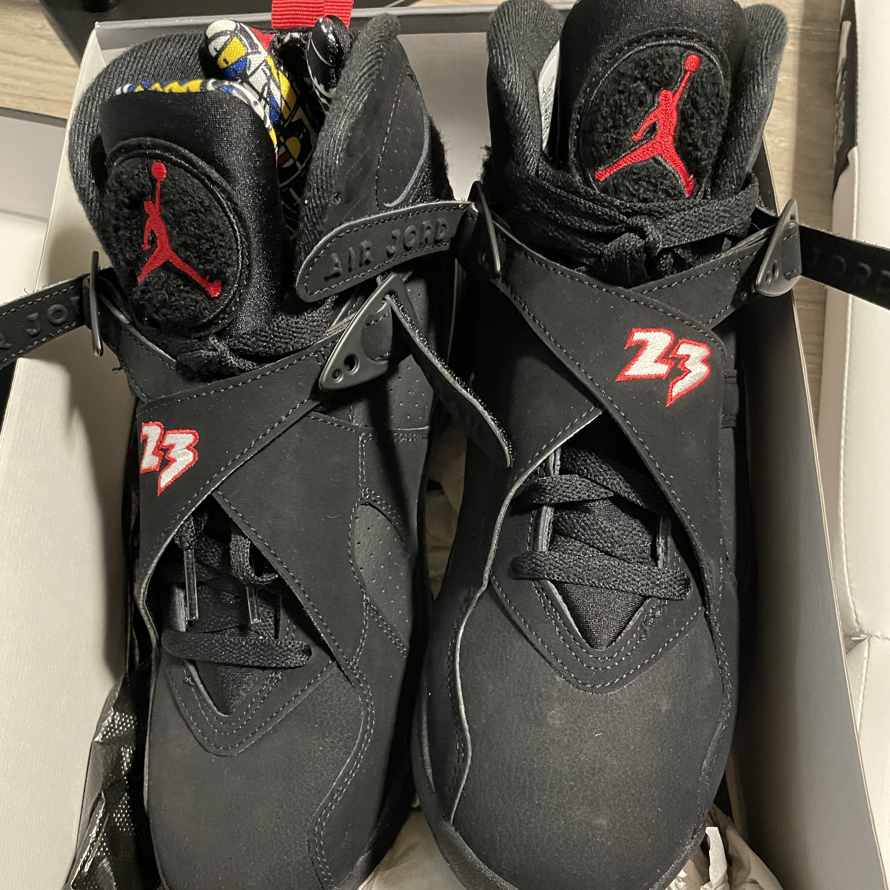 Jordan 8 Retro Playoffs 2023 착용 스타일