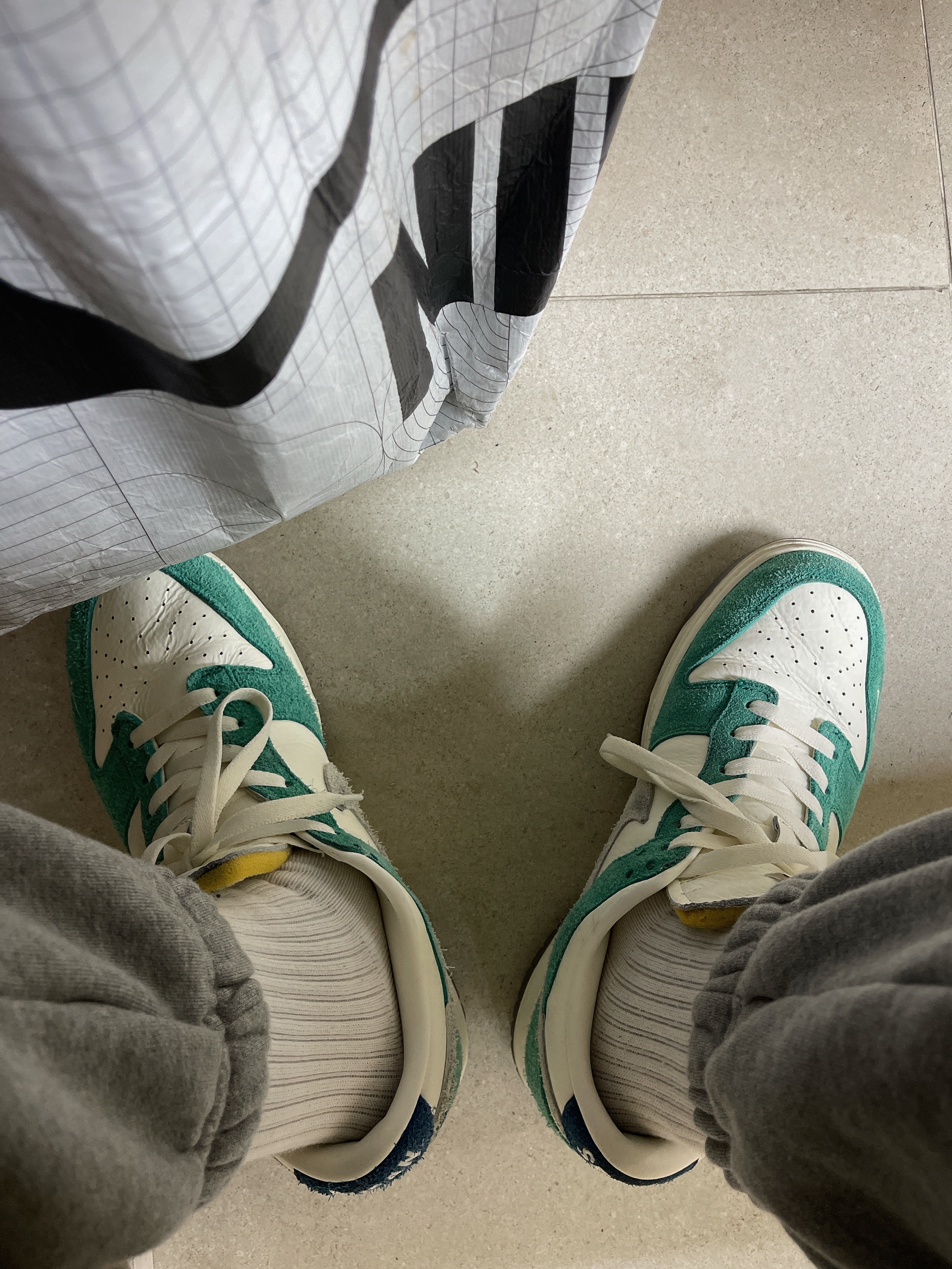 Nike x Kasina Dunk Low Road Sign - Kasina Exclusive 착용 스타일