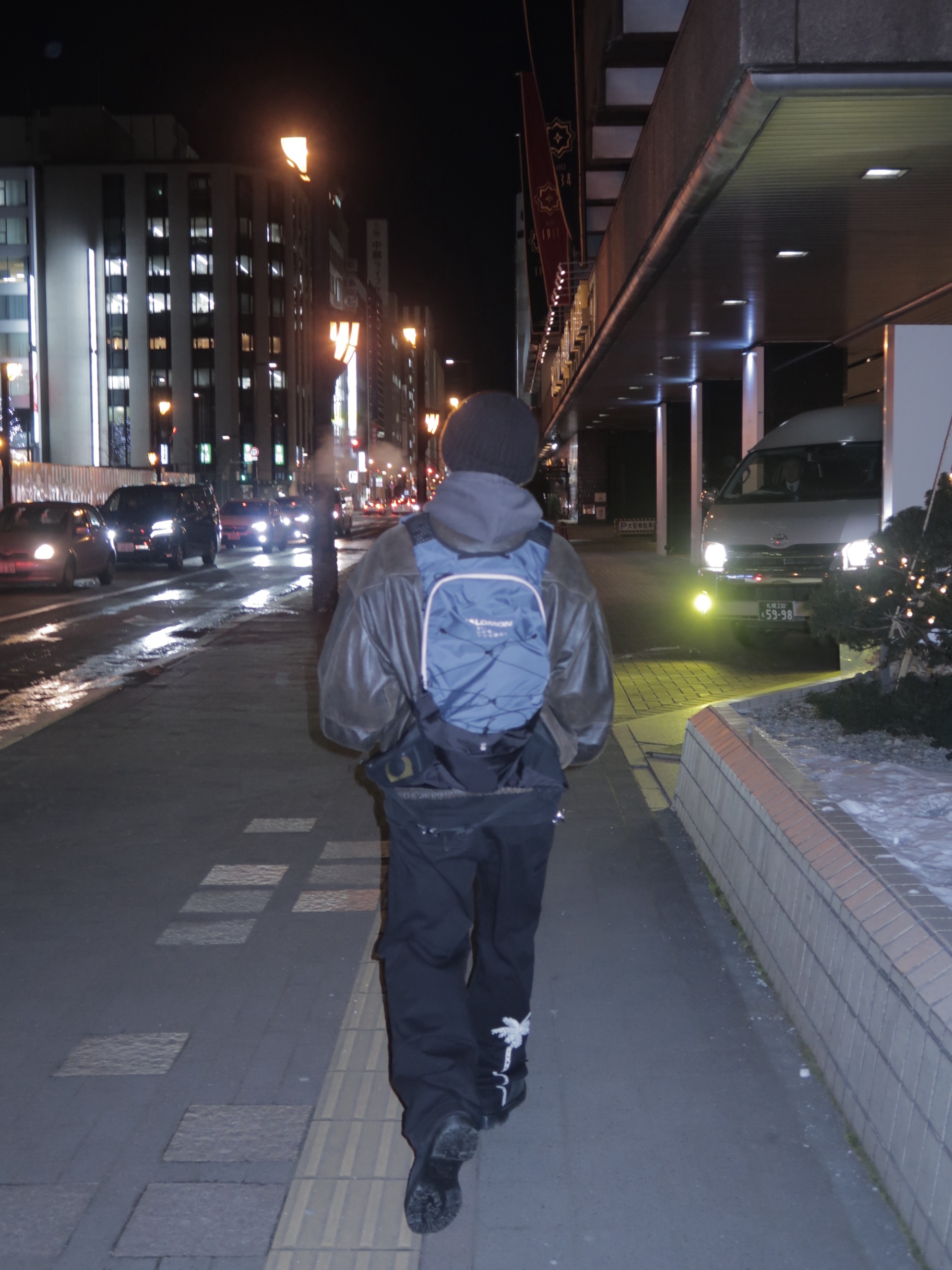 스투시 노마 아이콘 비치 팬츠 워시드 블랙, [KREAM 단독] 에스티유 오버핏 레더 자켓 브라운 착용 스타일 - 3