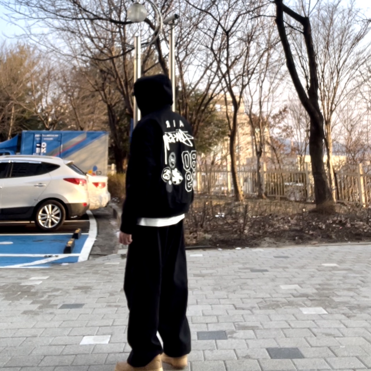 Stussy Basic Applique Hoodie Black, Supreme Washed Chino Twill Camp Cap Black 착용 스타일 - 2