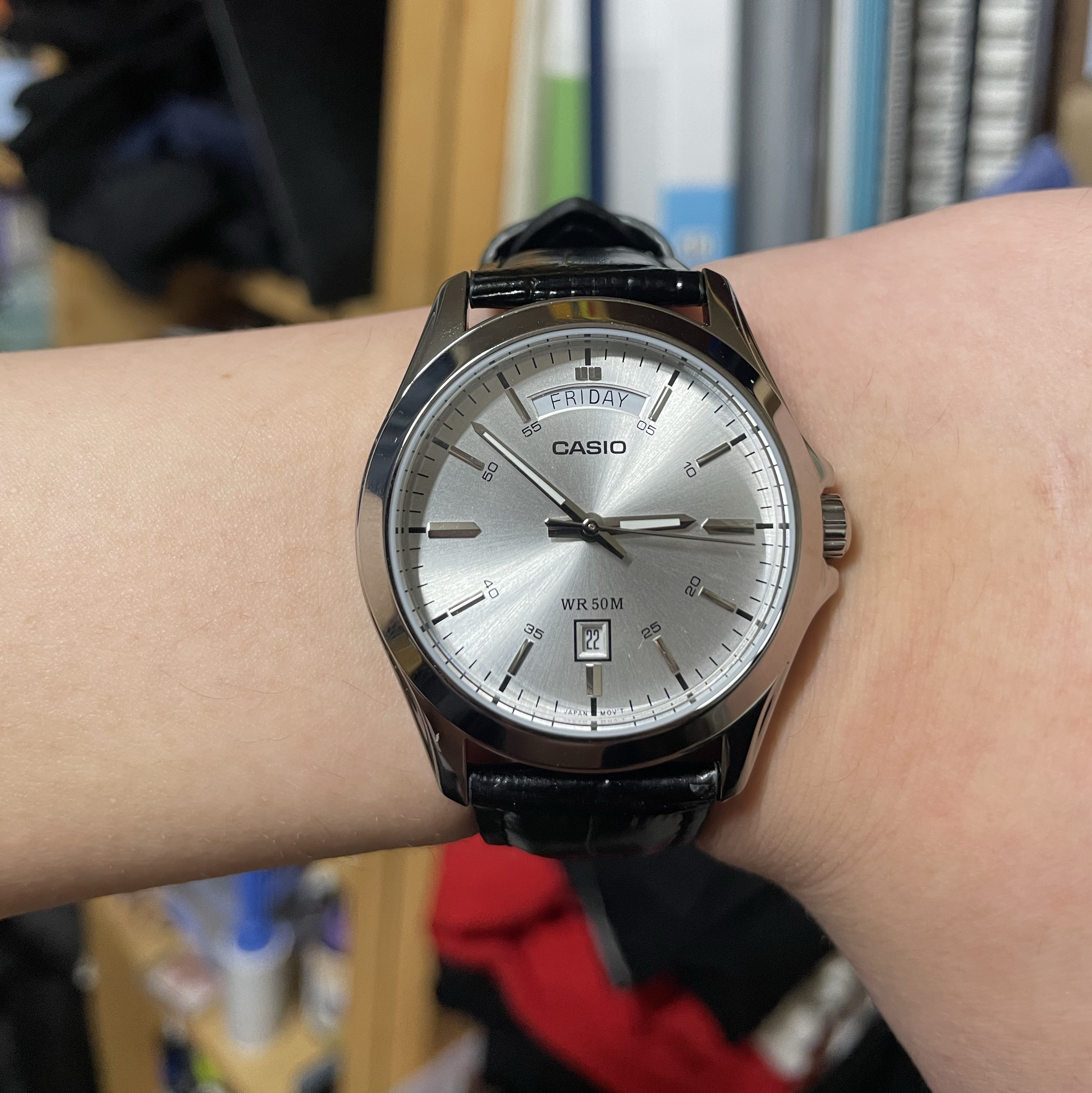Casio MTP-1370L-7AVDF 착용 스타일 - 2