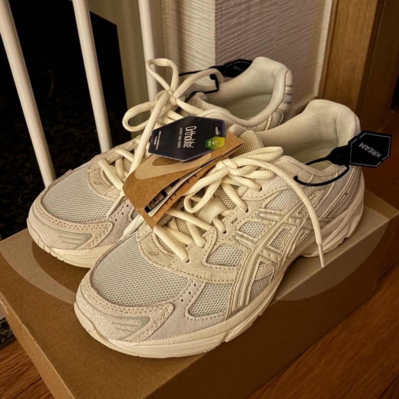 (W) Asics Gel-1130 White Birch 착용 스타일