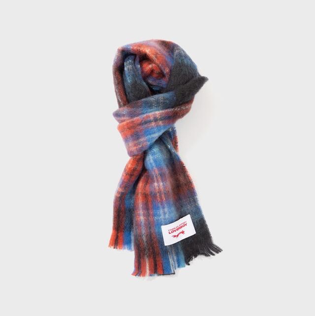 Charles Jeffrey Loverboy Mohair Scarf Tartan Blue 착용 스타일 - 2
