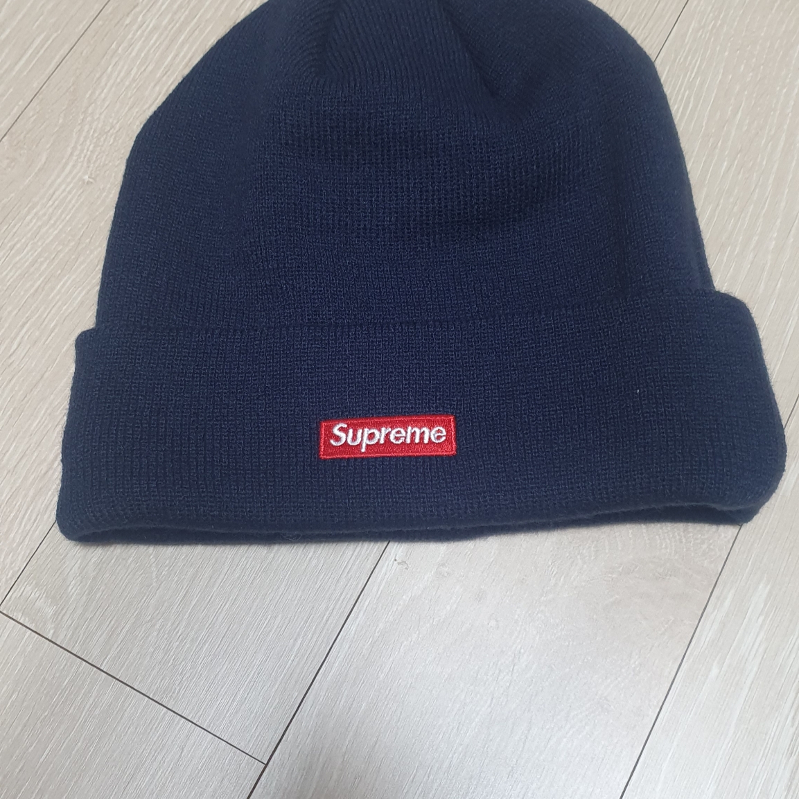 Supreme New Era S Logo Beanie Navy - 23FW 착용 스타일 - 1