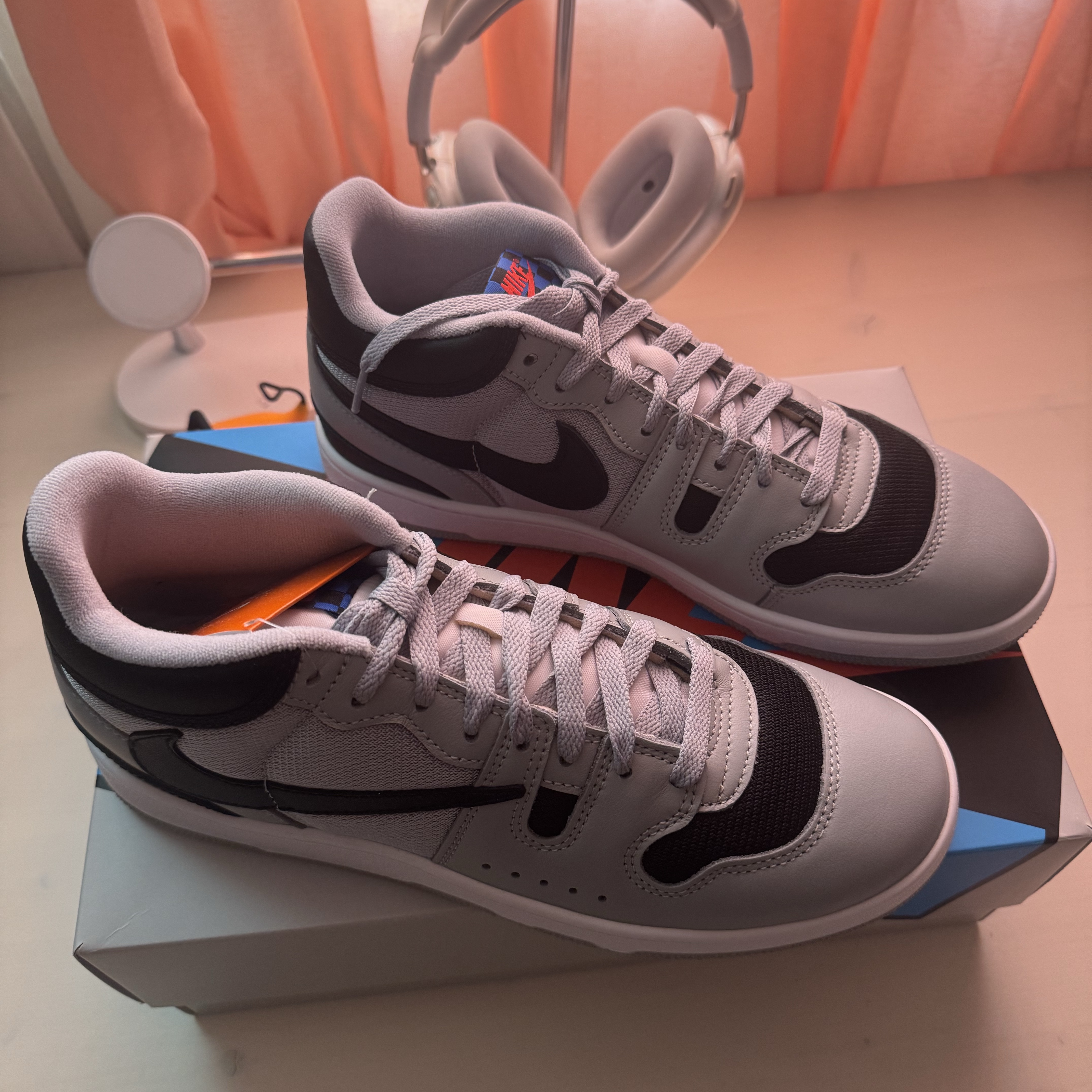Nike x Travis Scott Mac Attack SP Light Smoke Grey 착용 스타일 - 1