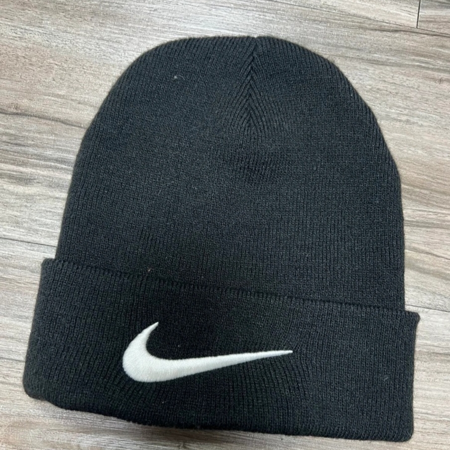 Nike x Stussy NRG Cuffed Beanie Black 착용 스타일 - 2