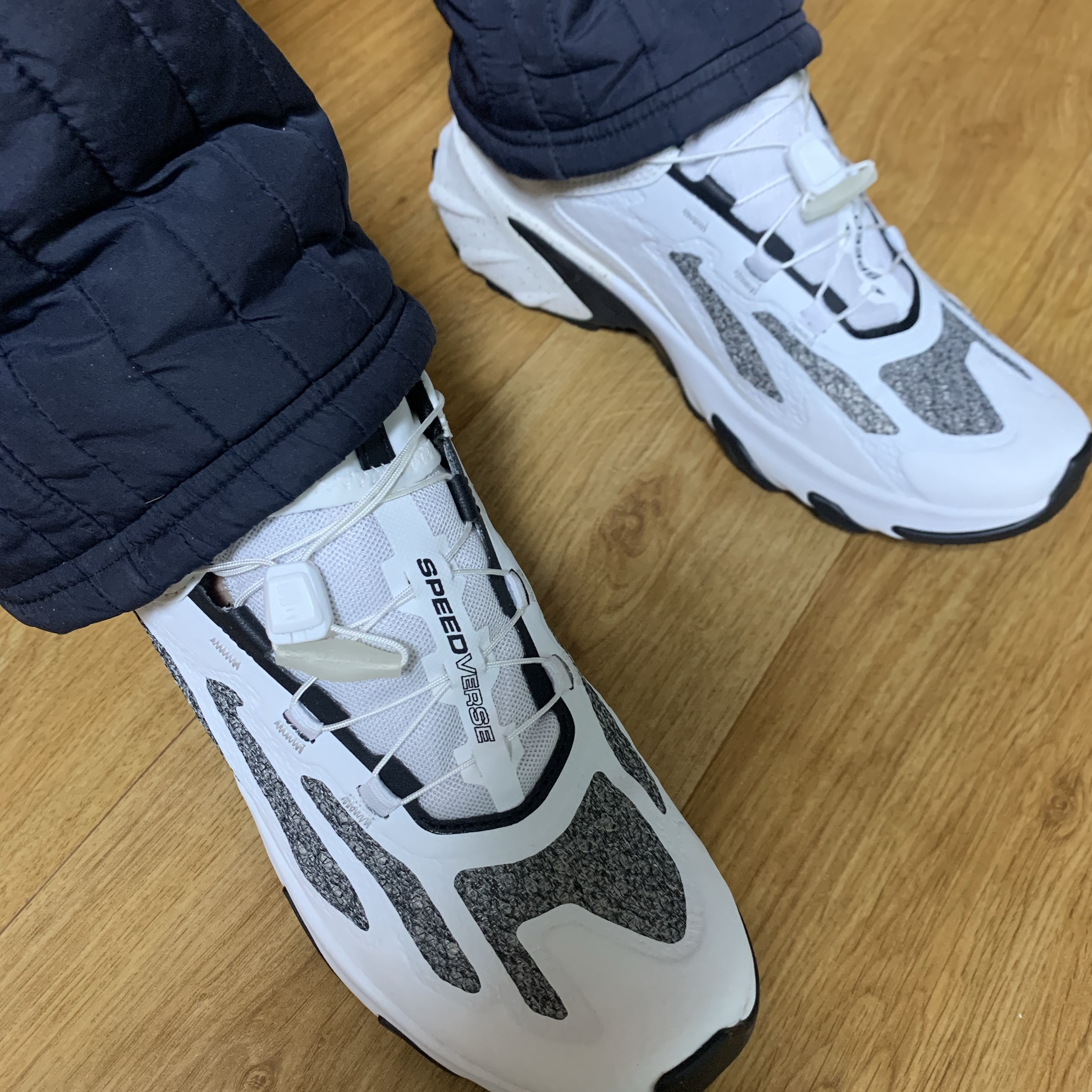 Salomon Speedverse PRG White Vanilla Ice 착용 스타일