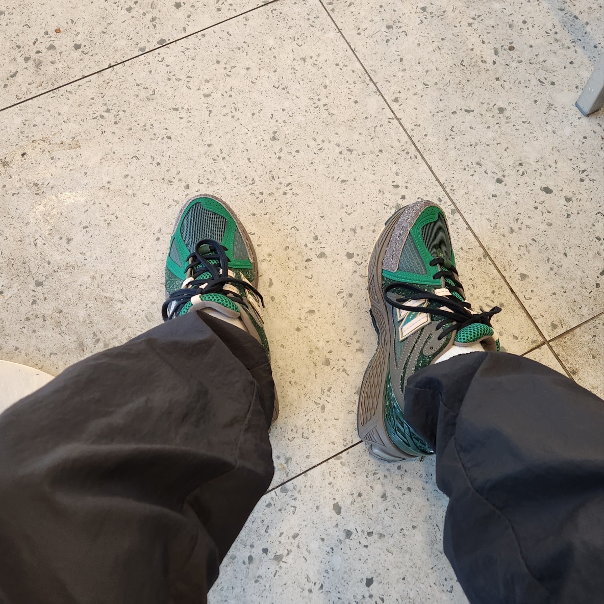 New Balance 1906R Green Brown - Size? Exclusive 착용 스타일 - 1