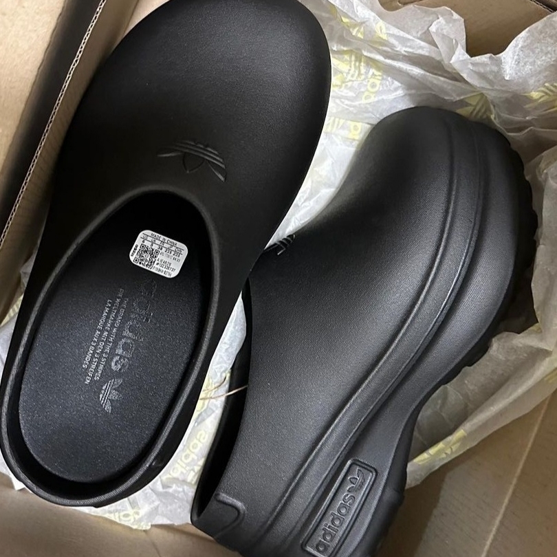 (W) Adidas Adifom Stan Smith Mule Core Black 착용 스타일