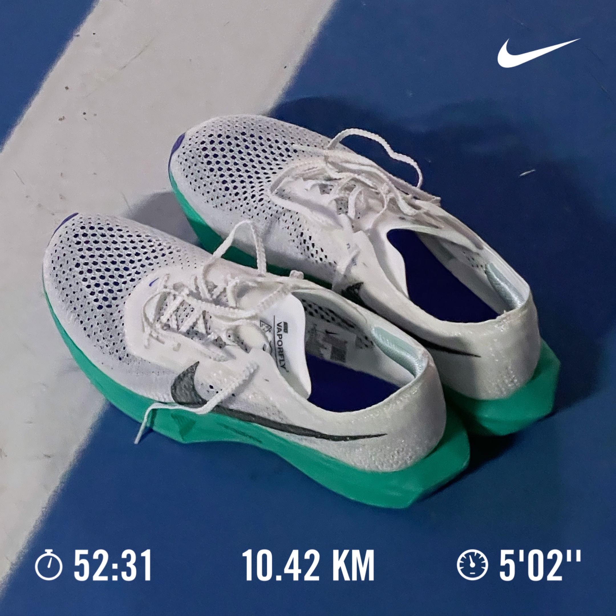 Nike ZoomX Vaporfly Next% 3 White Deep Jungle 착용 스타일