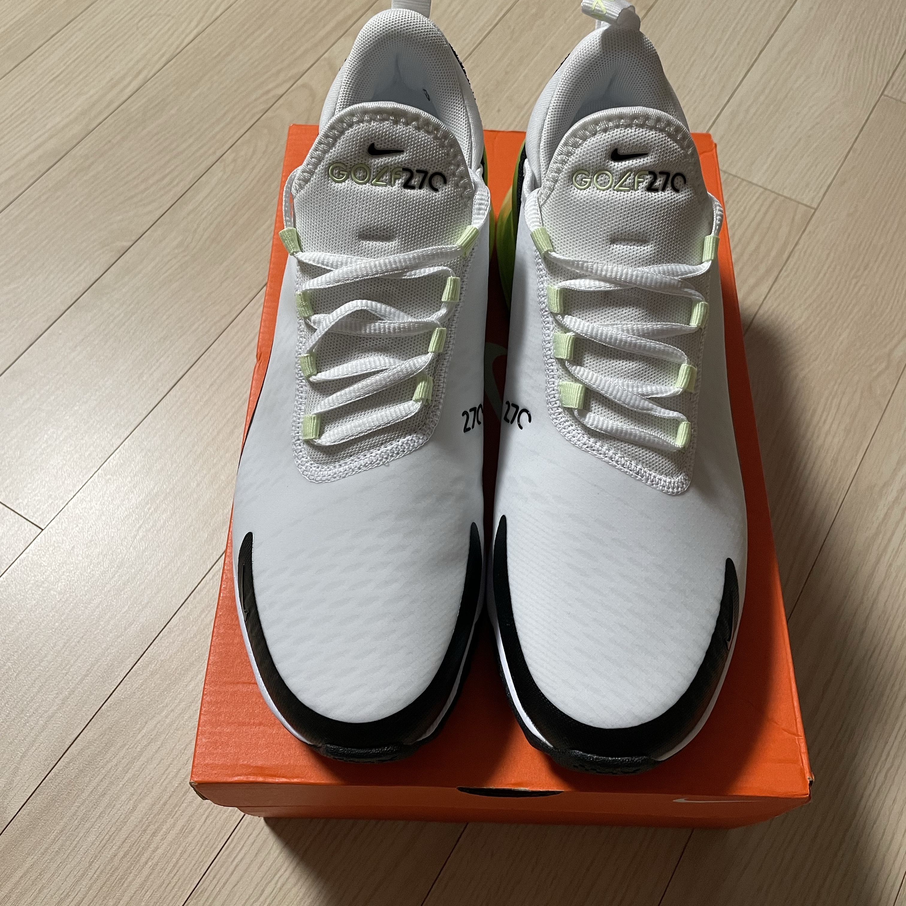 Nike Air Max 270 Golf White Black Volt 착용 스타일