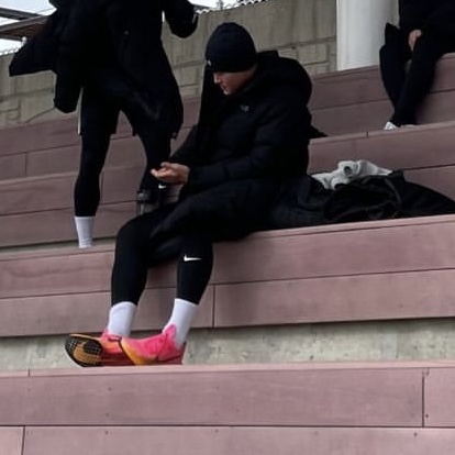 Nike ZoomX Vaporfly Next% 3 Hyper Pink 착용 스타일