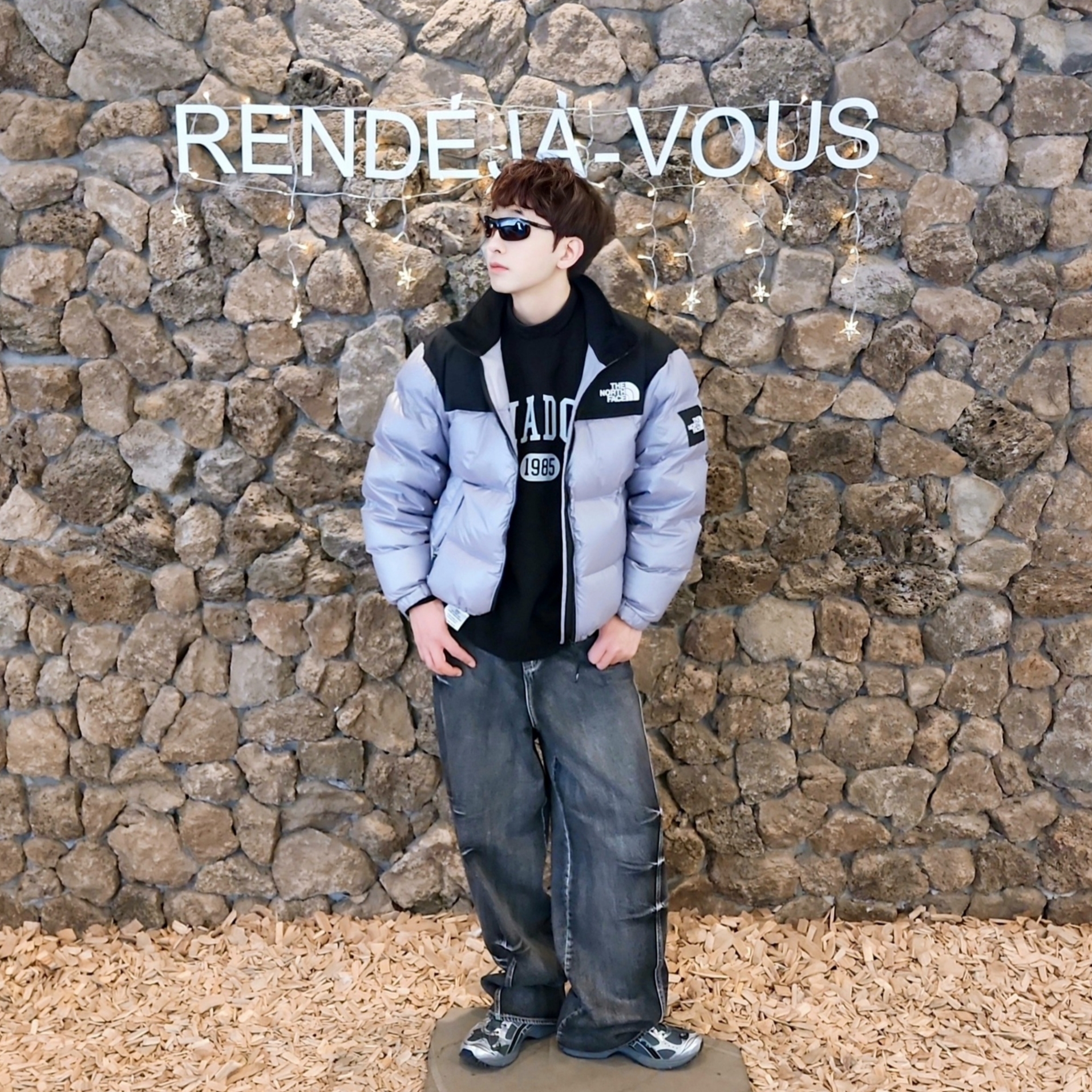 The North Face White Label Novelty Nuptse Down Jacket Heather Gray, Asics x Unaffected Gel-Kayano 14 Silver Moon 착용 스타일 - 7