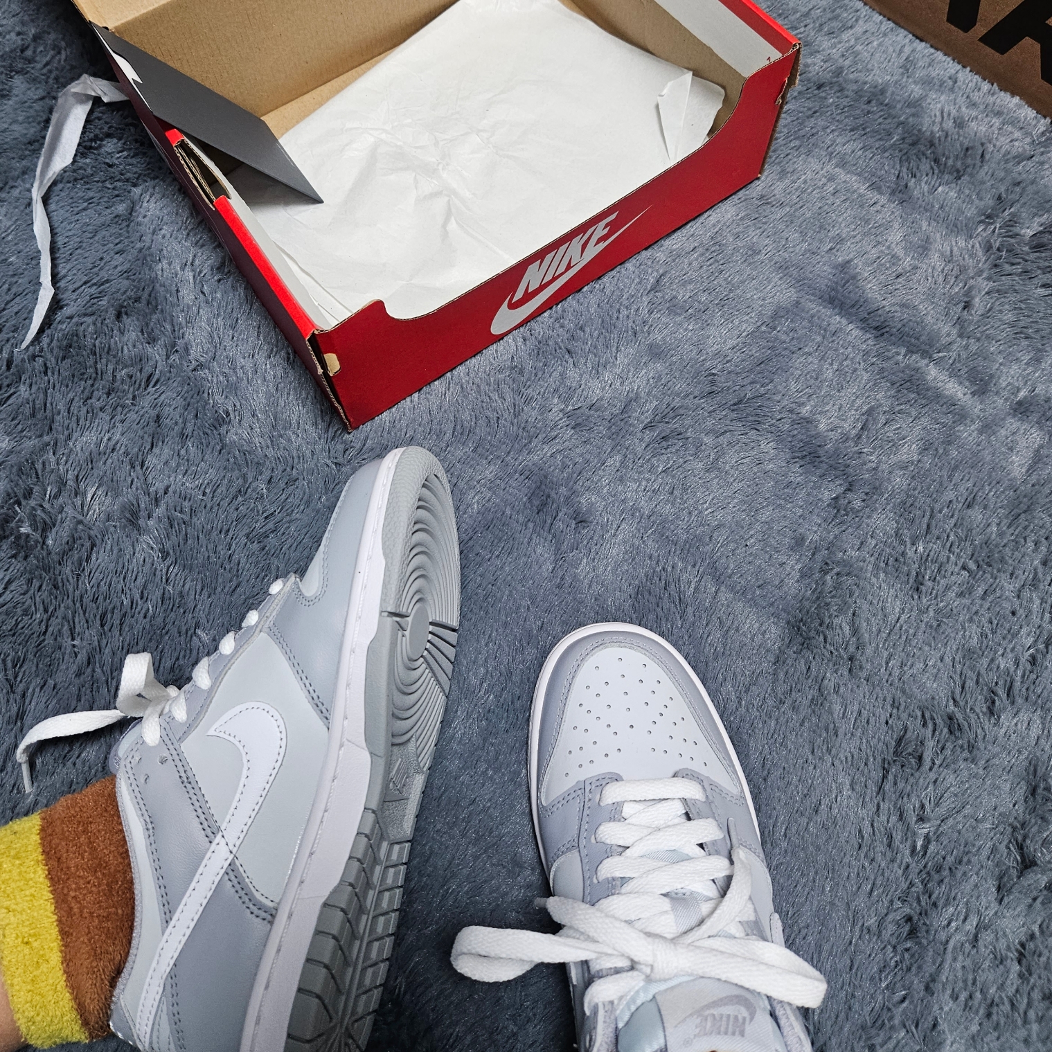 (GS) Nike Dunk Low Wolf Grey 착용 스타일
