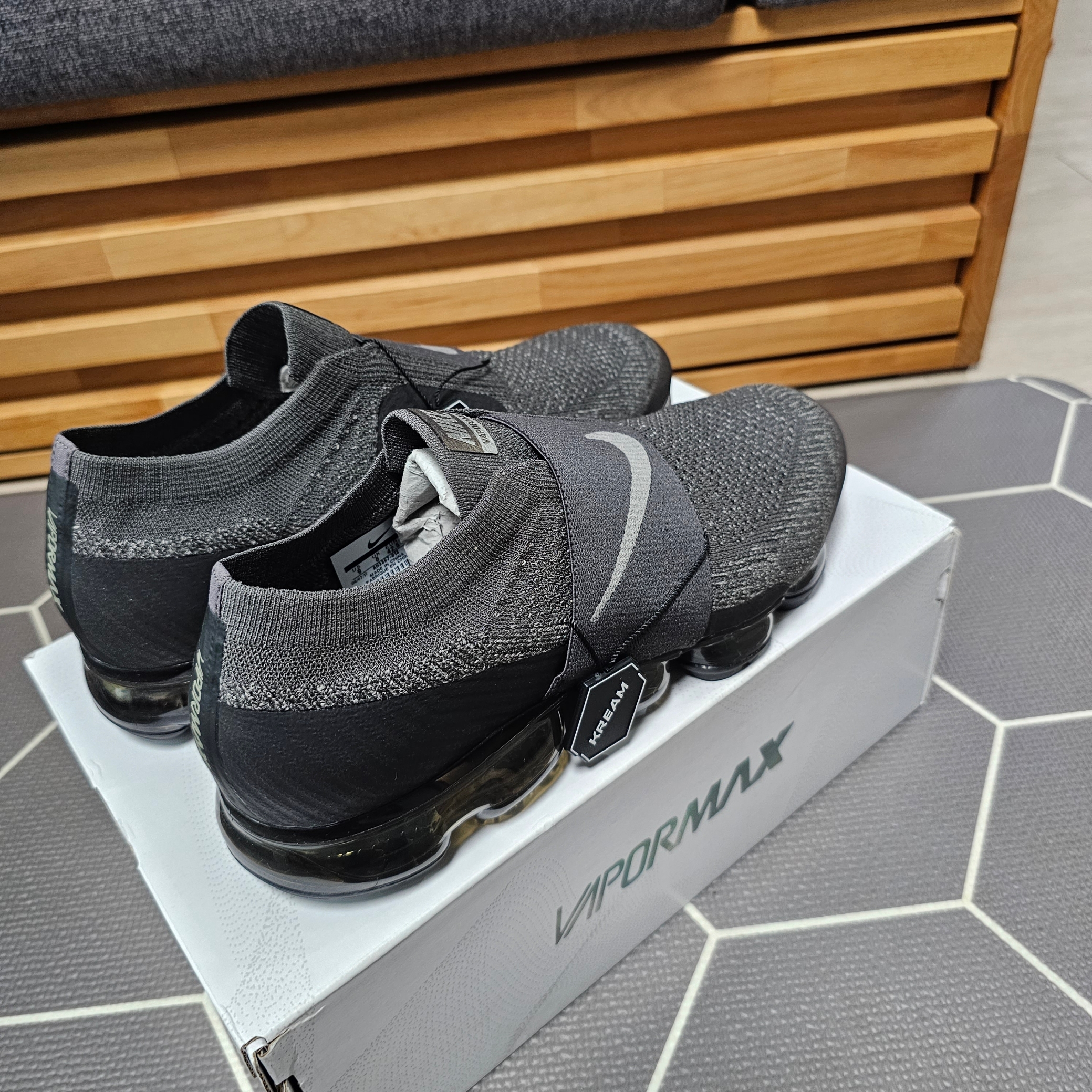 Nike Air VaporMax Moc Midnight Fog 착용 스타일 - 3