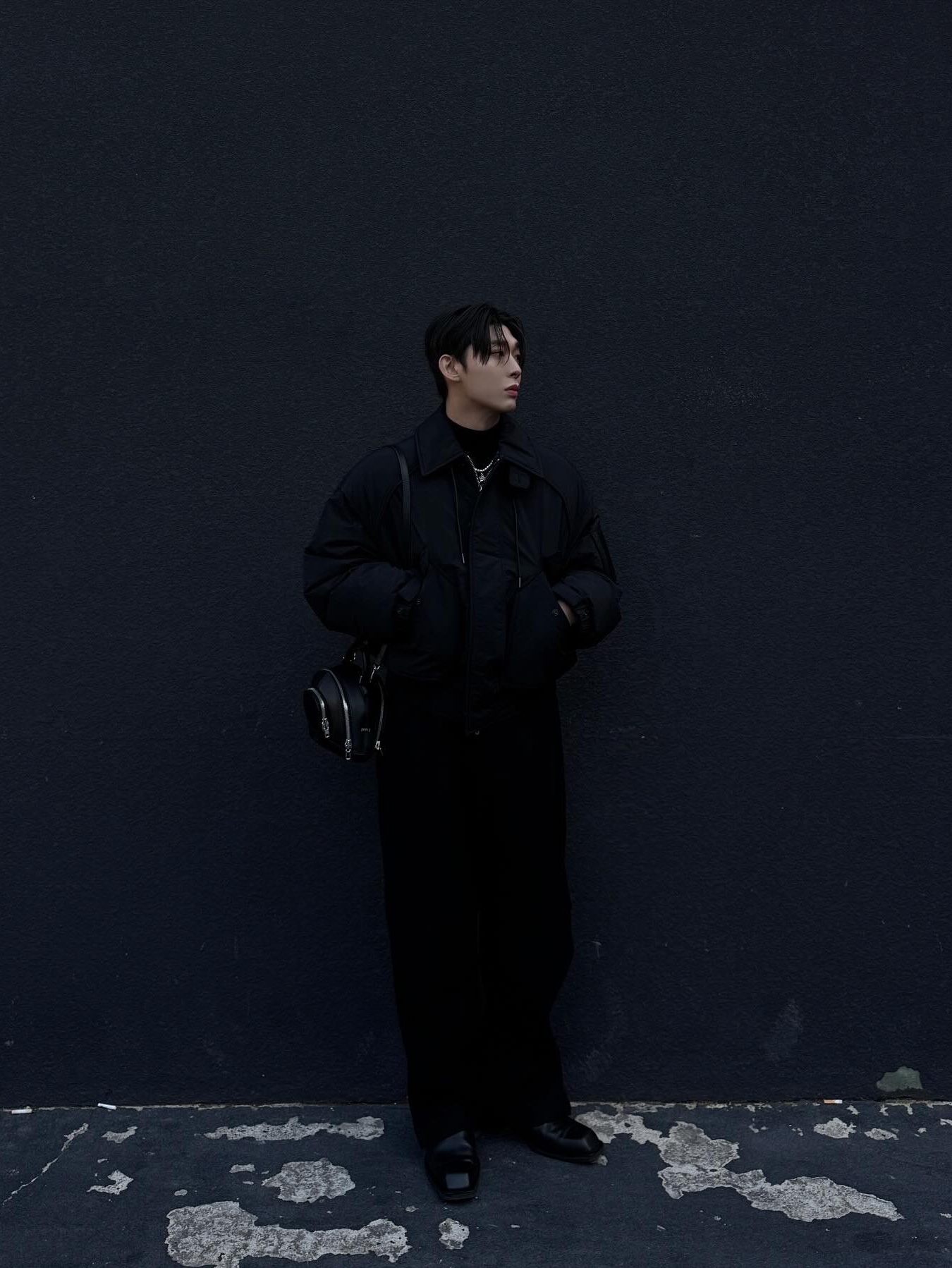 Juun.J Cotton Nylon Overfit Stan Collar Down Blouson Black - 23FW 착용 스타일 - 1