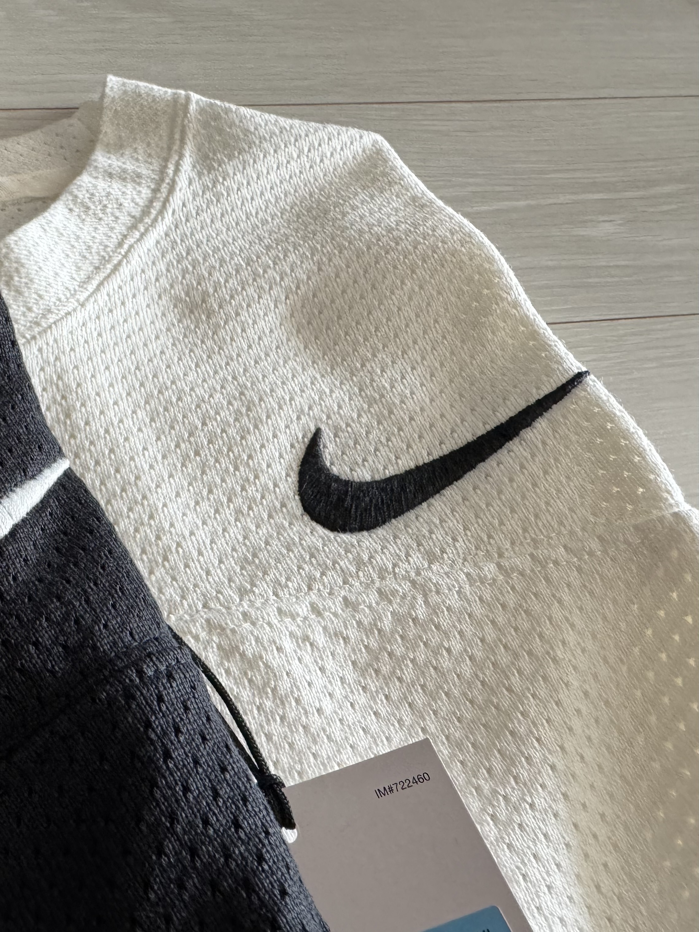 Nike x Stussy Long Sleeve Top Sail (FJ9164-133) 착용 스타일 - 3