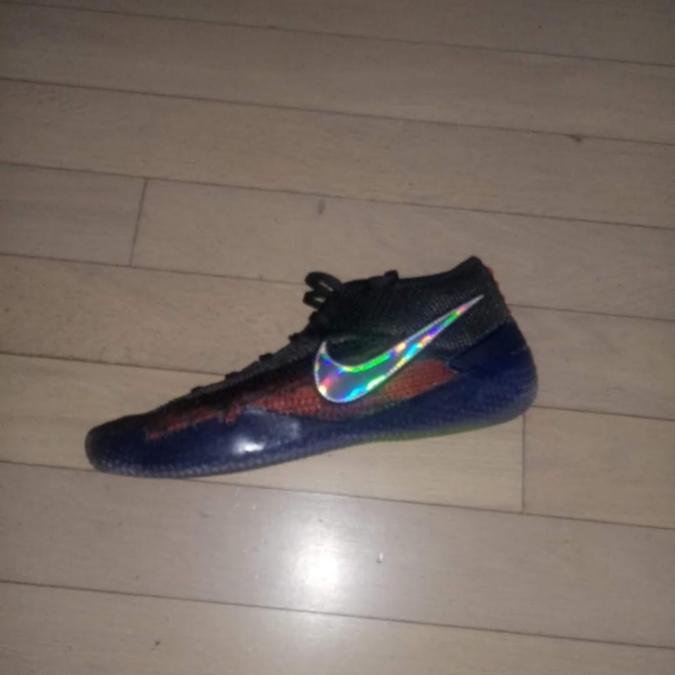 Nike Kobe NXT 360 Black Multi-Color 착용 스타일 - 2