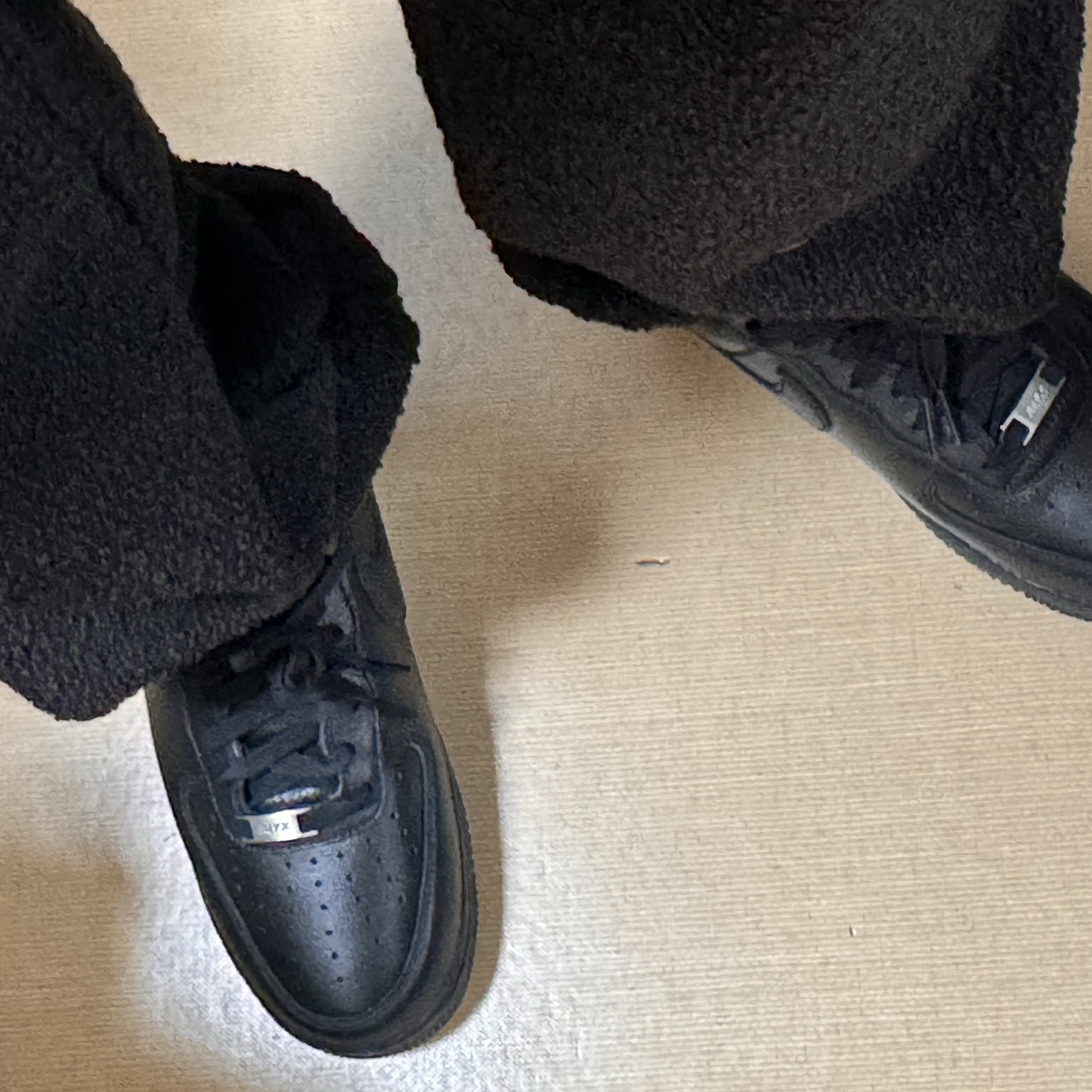 Nike x 1017 Alyx 9SM Air Force 1 Low SP Black 착용 스타일