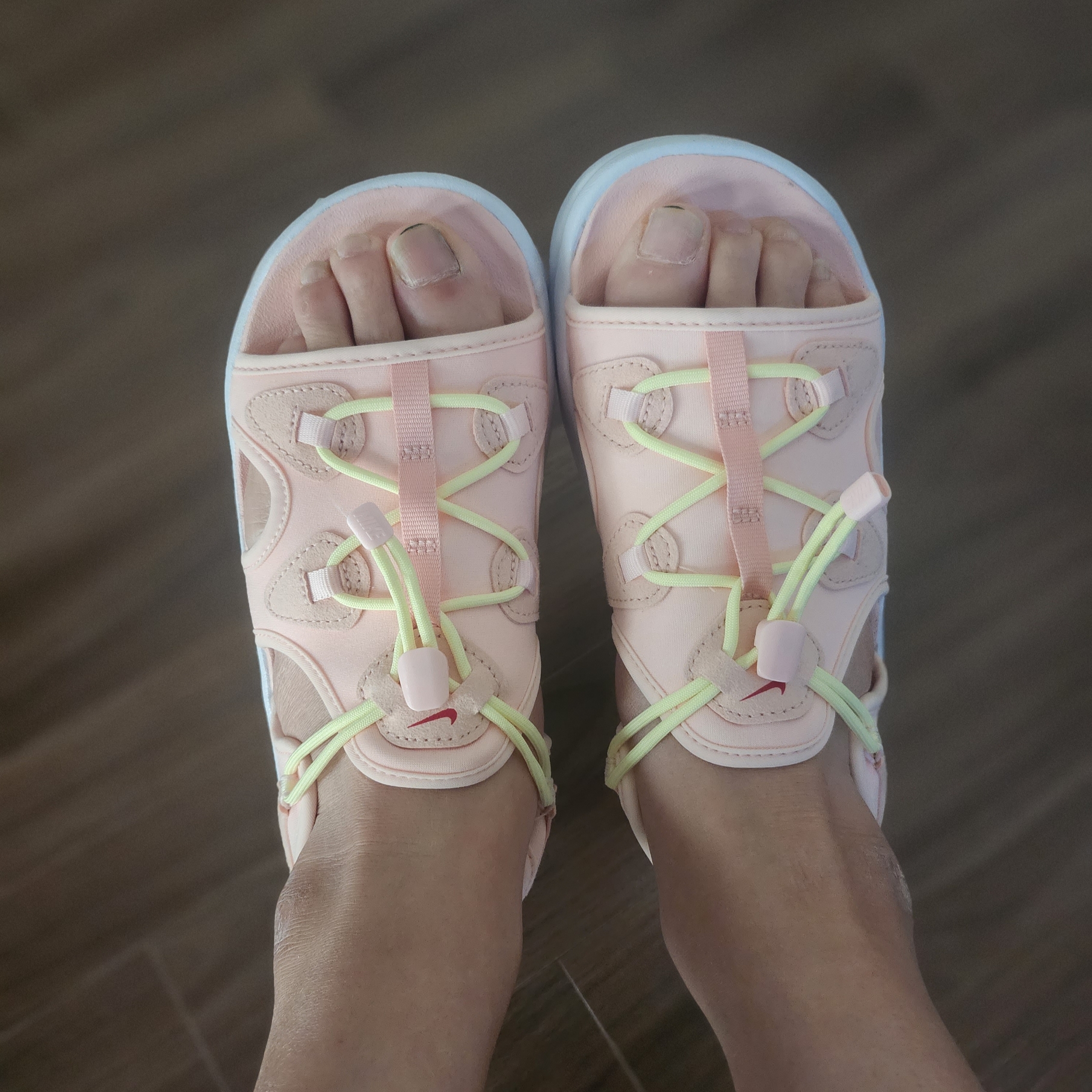 (W) Nike Air Max Koko Sandal Atmosphere 착용 스타일