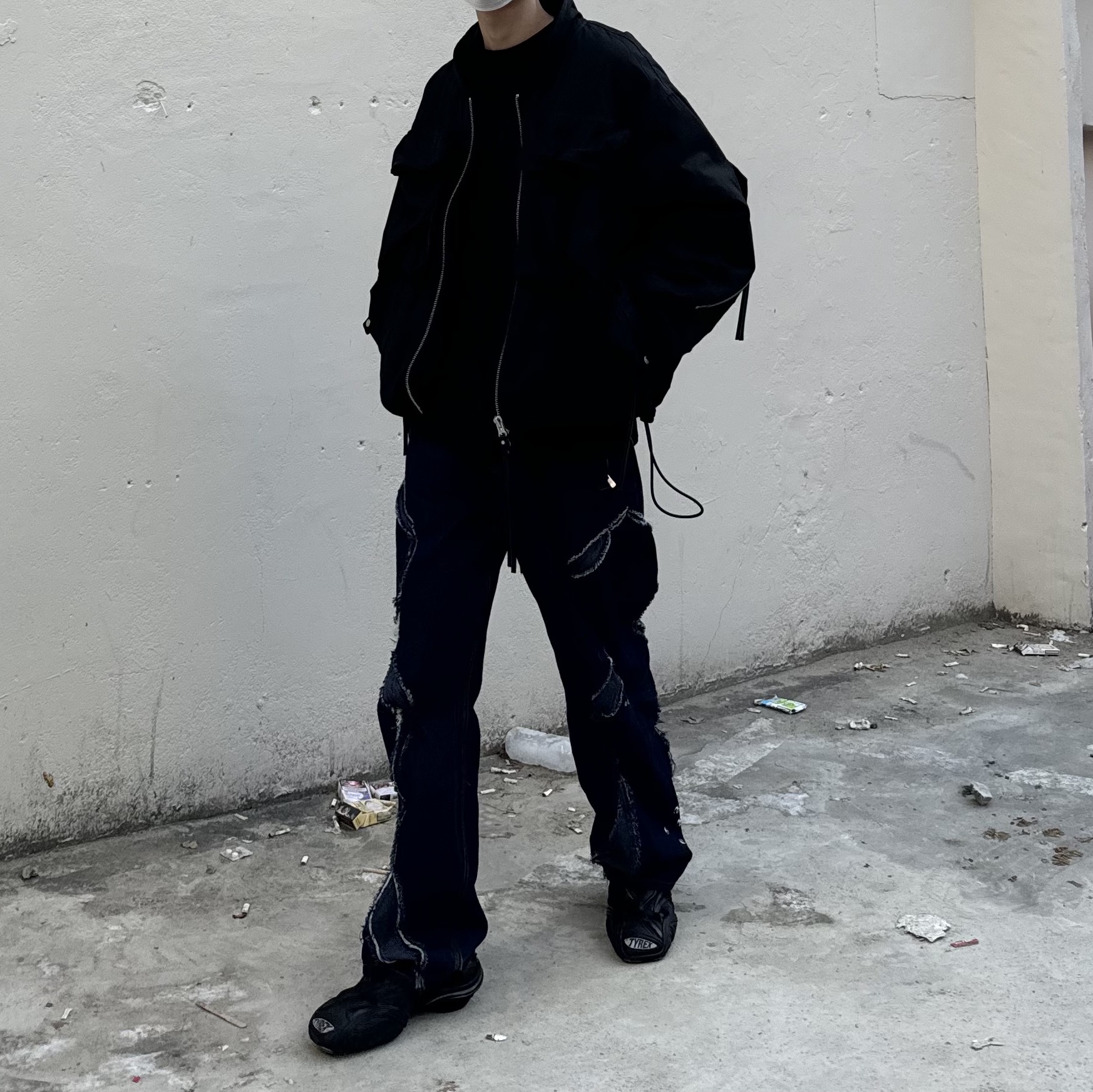 Balenciaga Tyrex Sneakers Black, (W) Balenciaga Tyrex Sneakers Black 착용 스타일