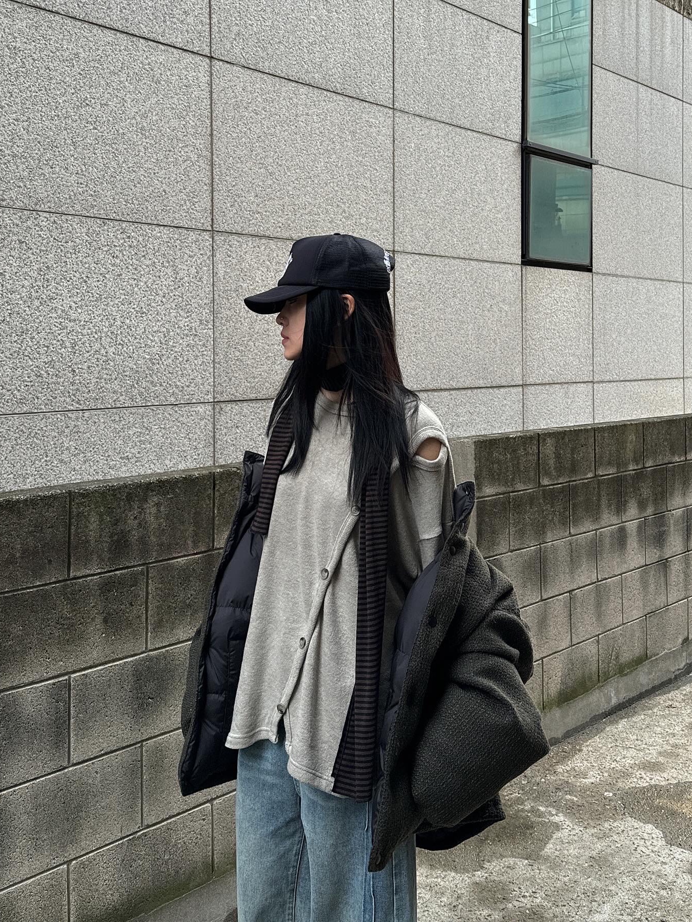 Stussy x Our Legacy Work Shop Trucker Cap Black 착용 스타일 - 2