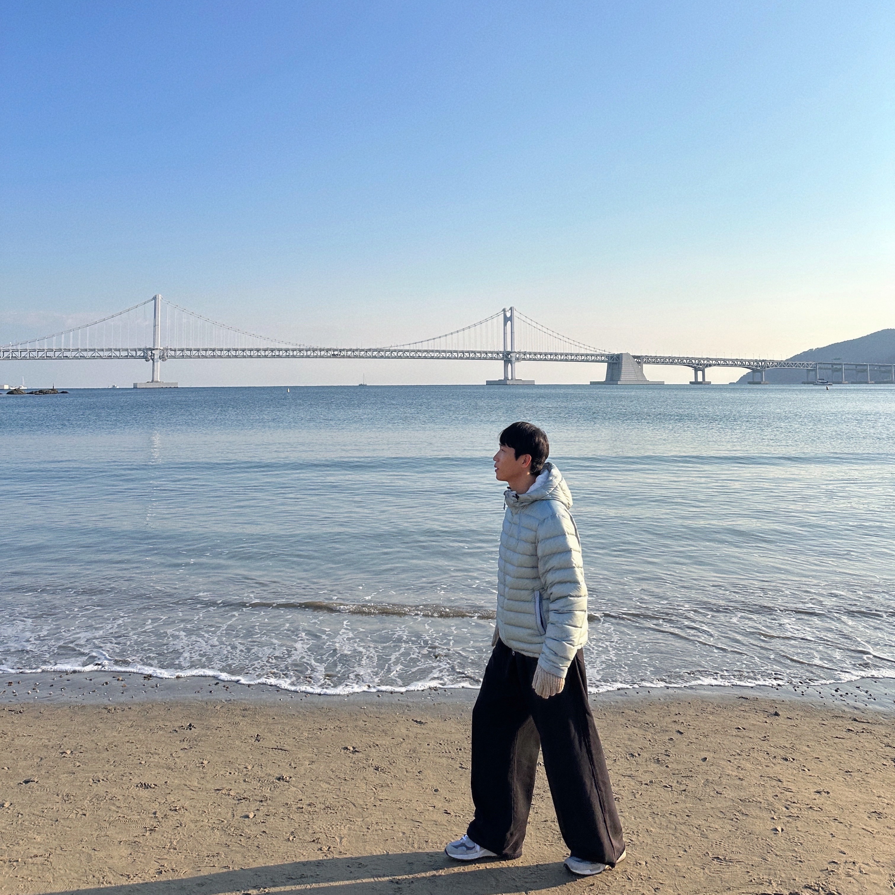 Sansan Gear Suffix Puffer Jacket Sky Blue - 23FW 착용 스타일