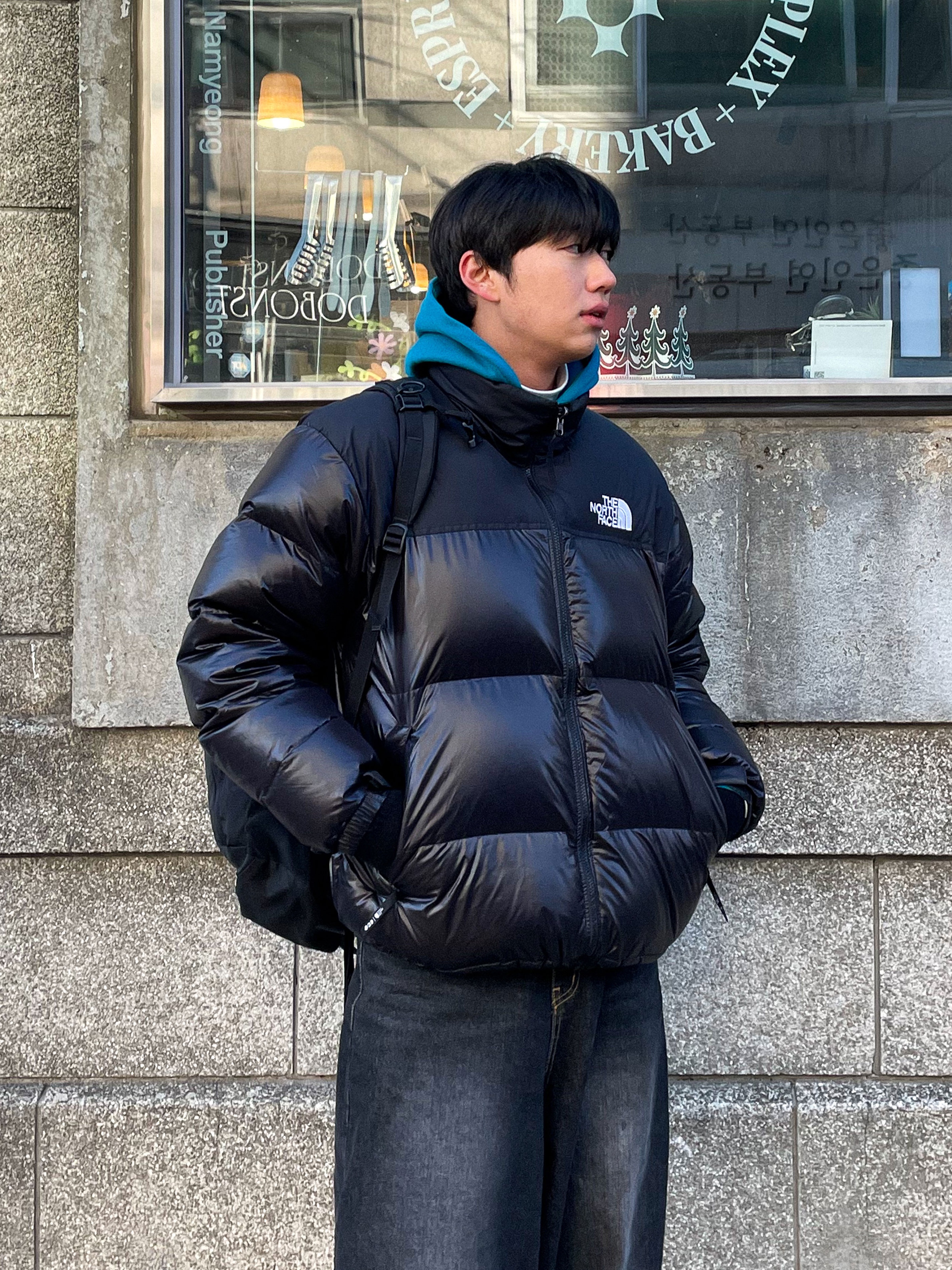 Adidas x Blondey McCoy A.B. Gazelle Indoor Mineral Blue, The North Face 1996 Eco Nuptse Jacket Real Black 착용 스타일 - 6