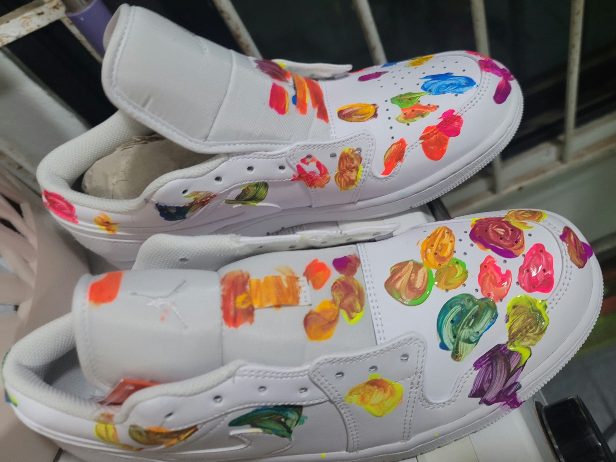 (W) Jordan 1 Low Triple White 2022 착용 스타일