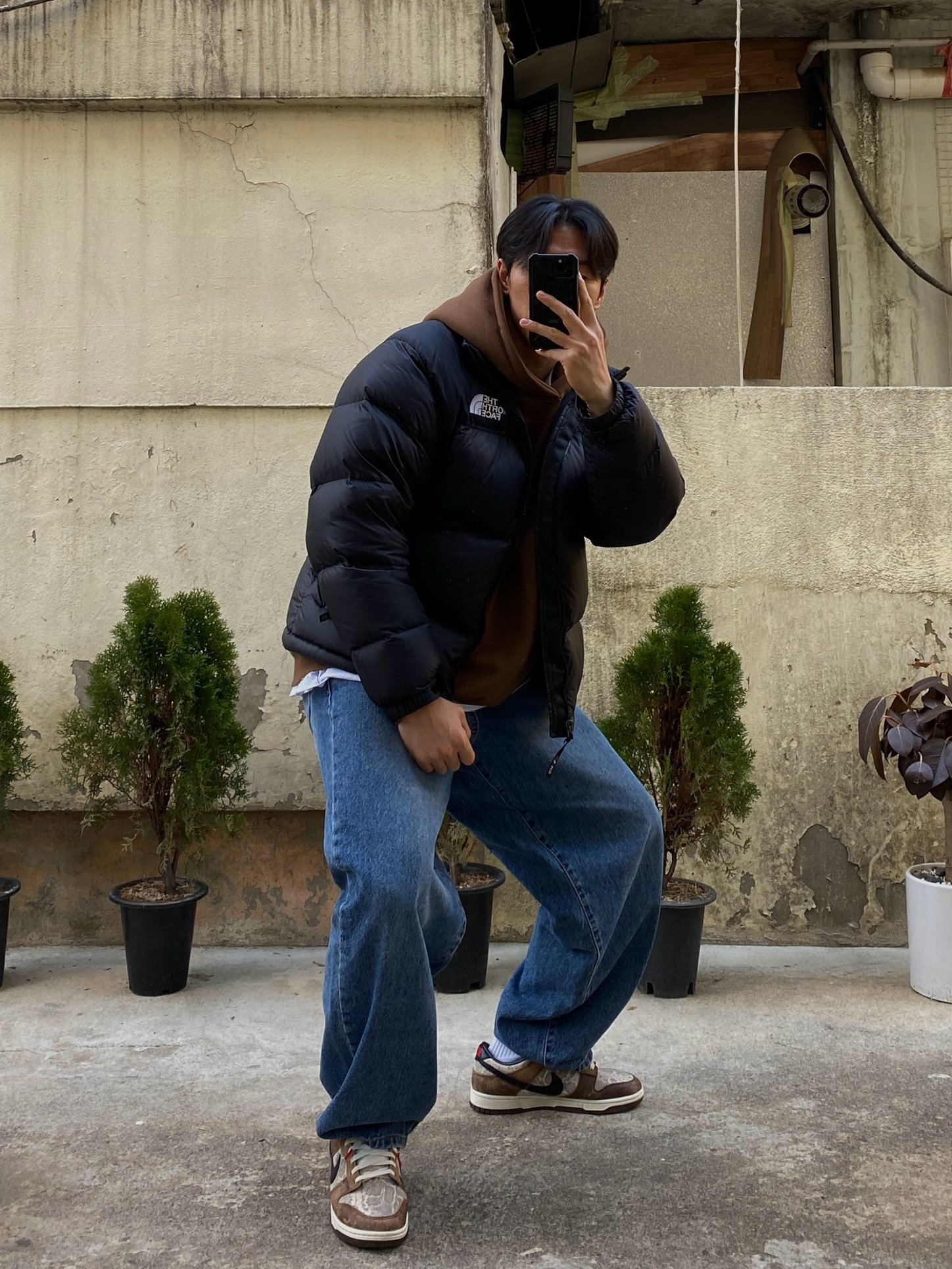 The North Face 1996 Retro Nuptse Down Jacket TNF Black, Nike Dunk Low PRM Head to Head 착용 스타일 - 3